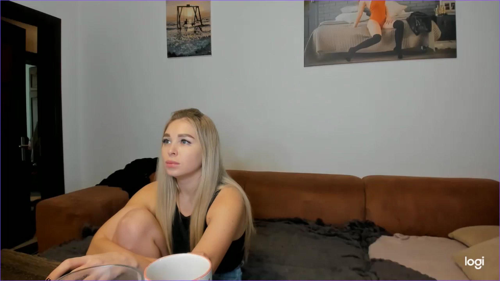 Gallery image thumbnail from StefaniNell's myfreecams stream on, 12/20/2024, 12:32 image 1 of 20
