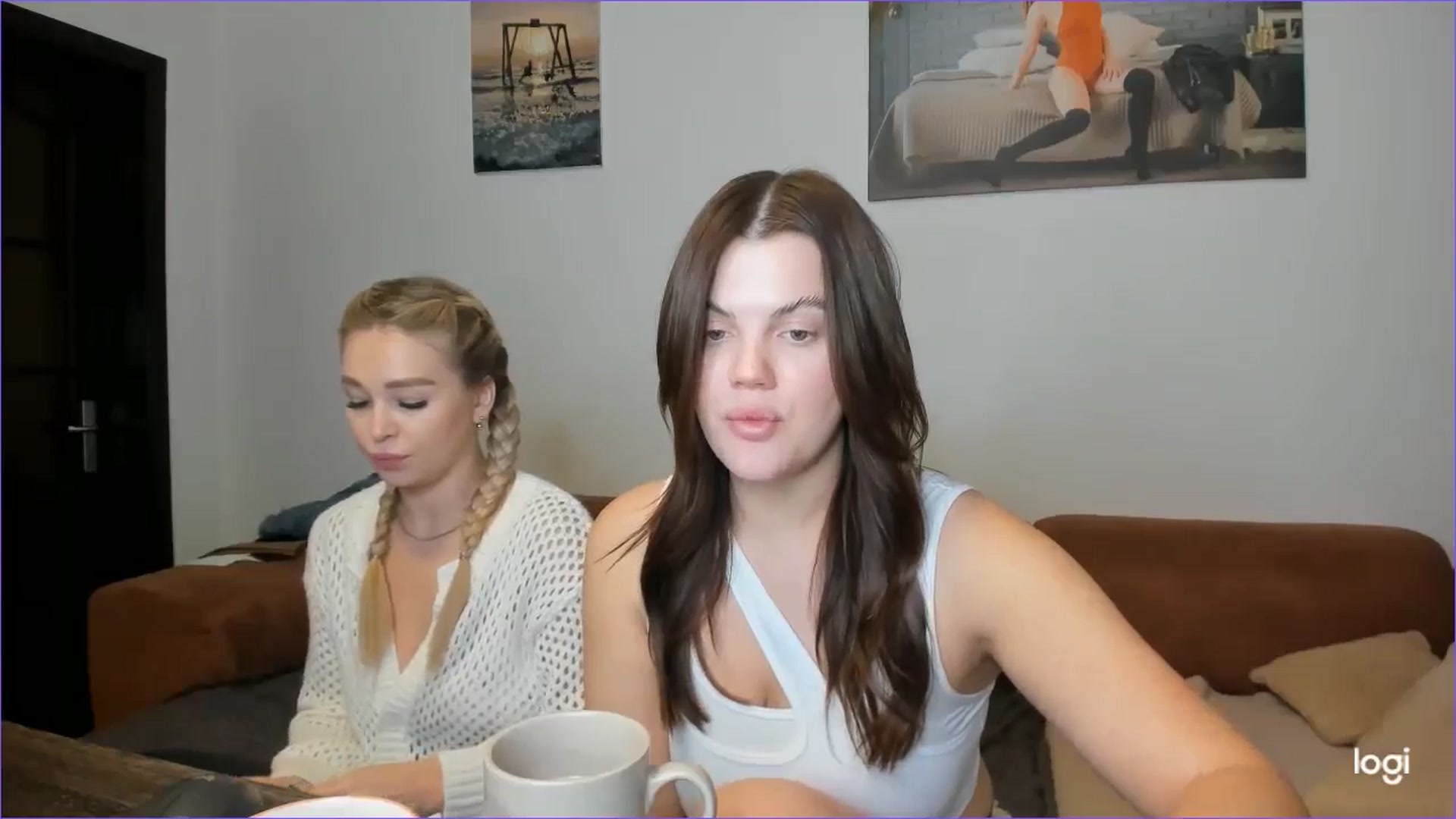 Gallery image thumbnail from StefaniNell's myfreecams stream on, 12/22/2024, 10:03 image 15 of 20