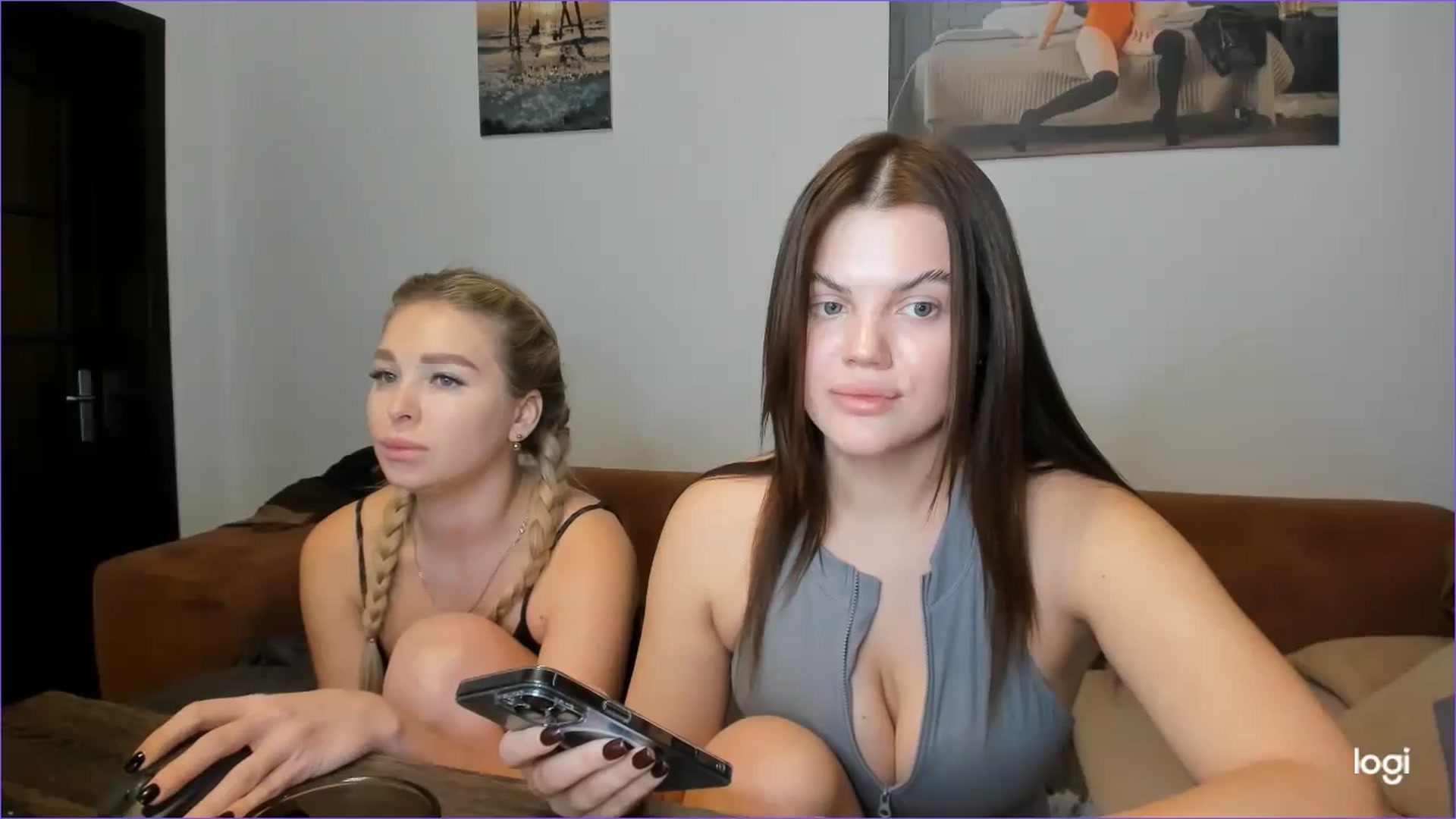 Gallery image thumbnail from StefaniNell's myfreecams stream on, 12/23/2024, 10:44 image 5 of 20