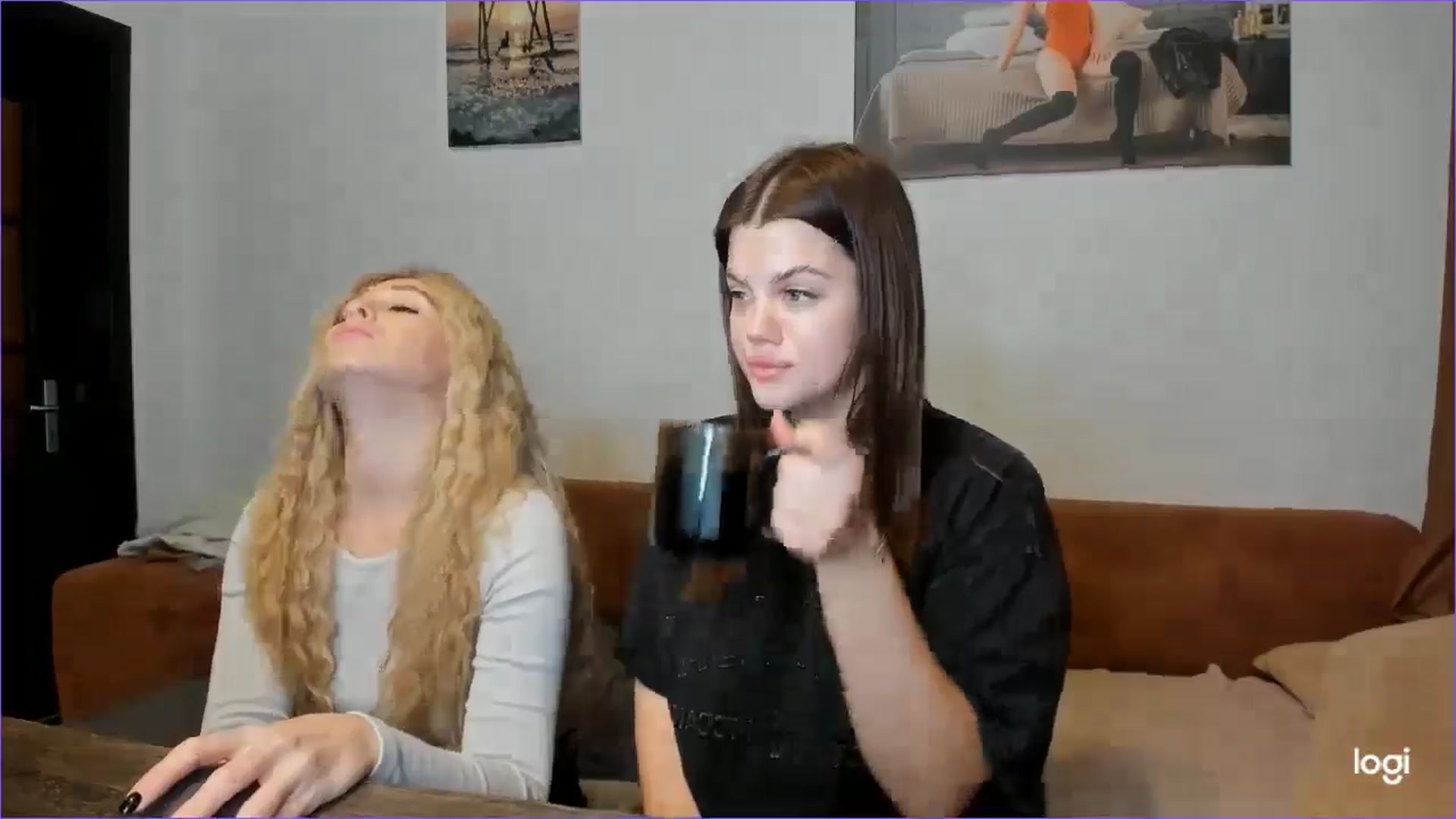 Gallery image thumbnail from StefaniNell's myfreecams stream on, 12/24/2024, 13:01 image 13 of 20
