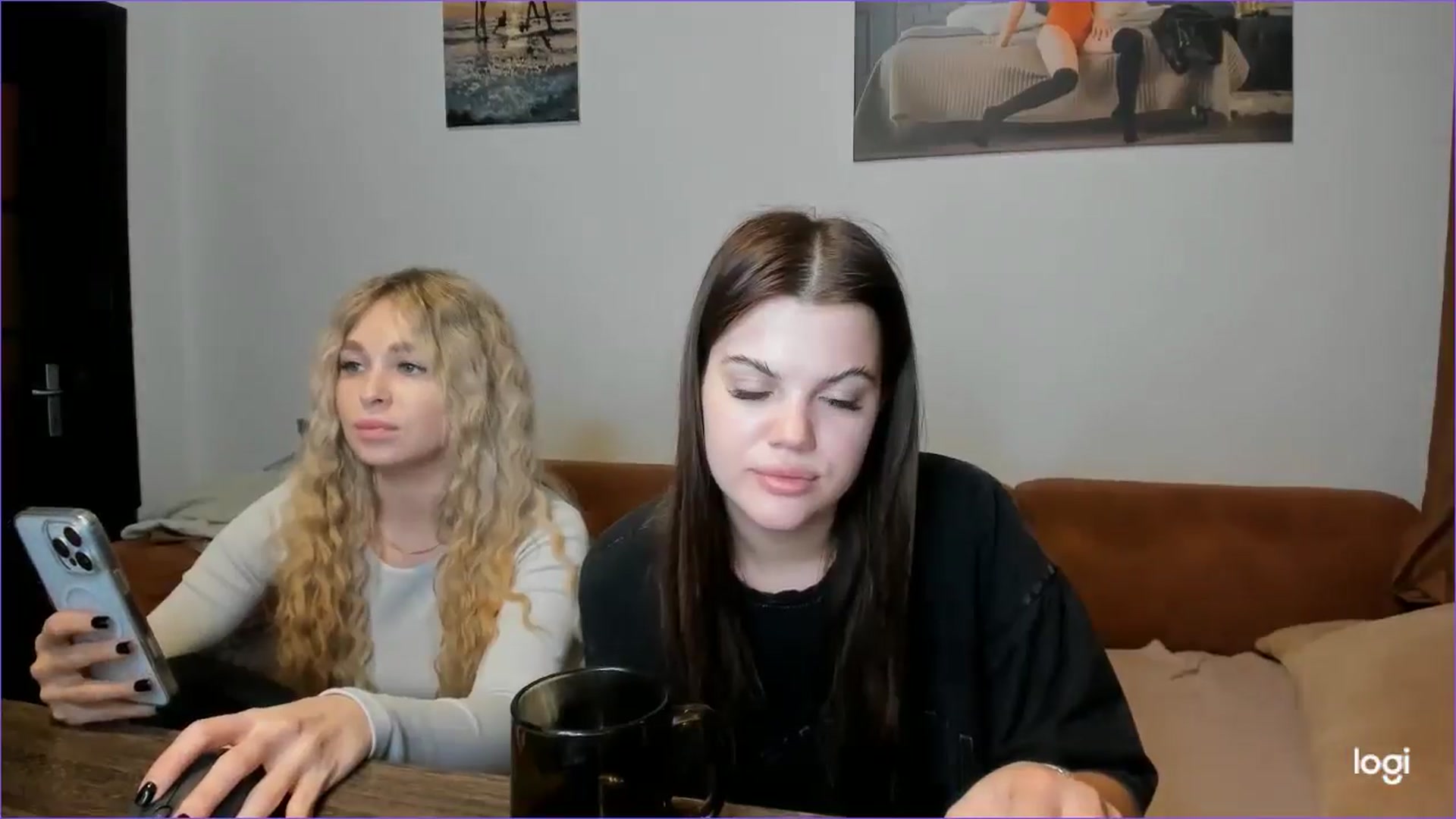 Gallery image thumbnail from StefaniNell's myfreecams stream on, 12/24/2024, 14:00 image 10 of 20