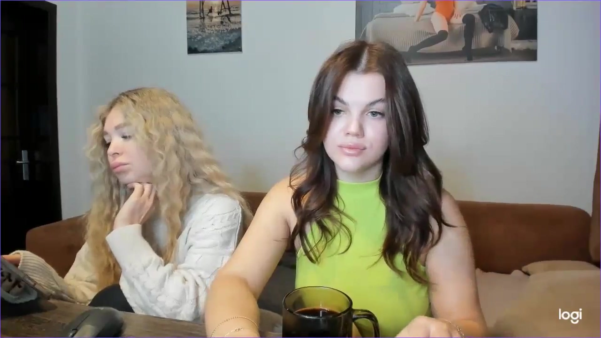 Gallery image thumbnail from StefaniNell's myfreecams stream on, 12/26/2024, 07:33 image 8 of 20