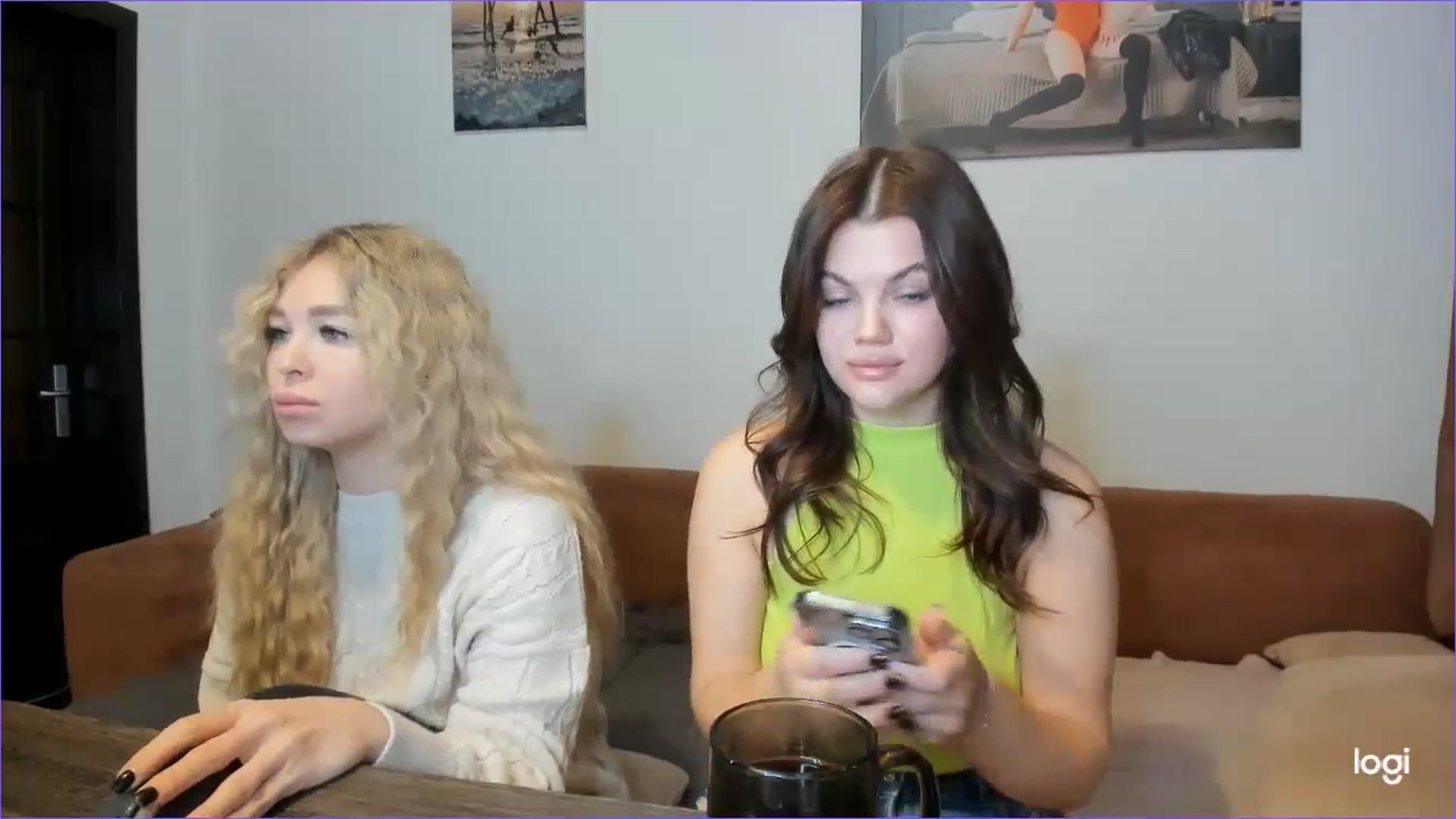 Gallery image thumbnail from StefaniNell's myfreecams stream on, 12/26/2024, 07:33 image 11 of 20