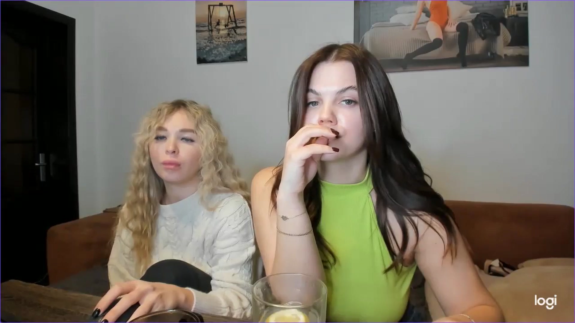 Gallery image thumbnail from StefaniNell's myfreecams stream on, 12/26/2024, 10:04 image 9 of 20