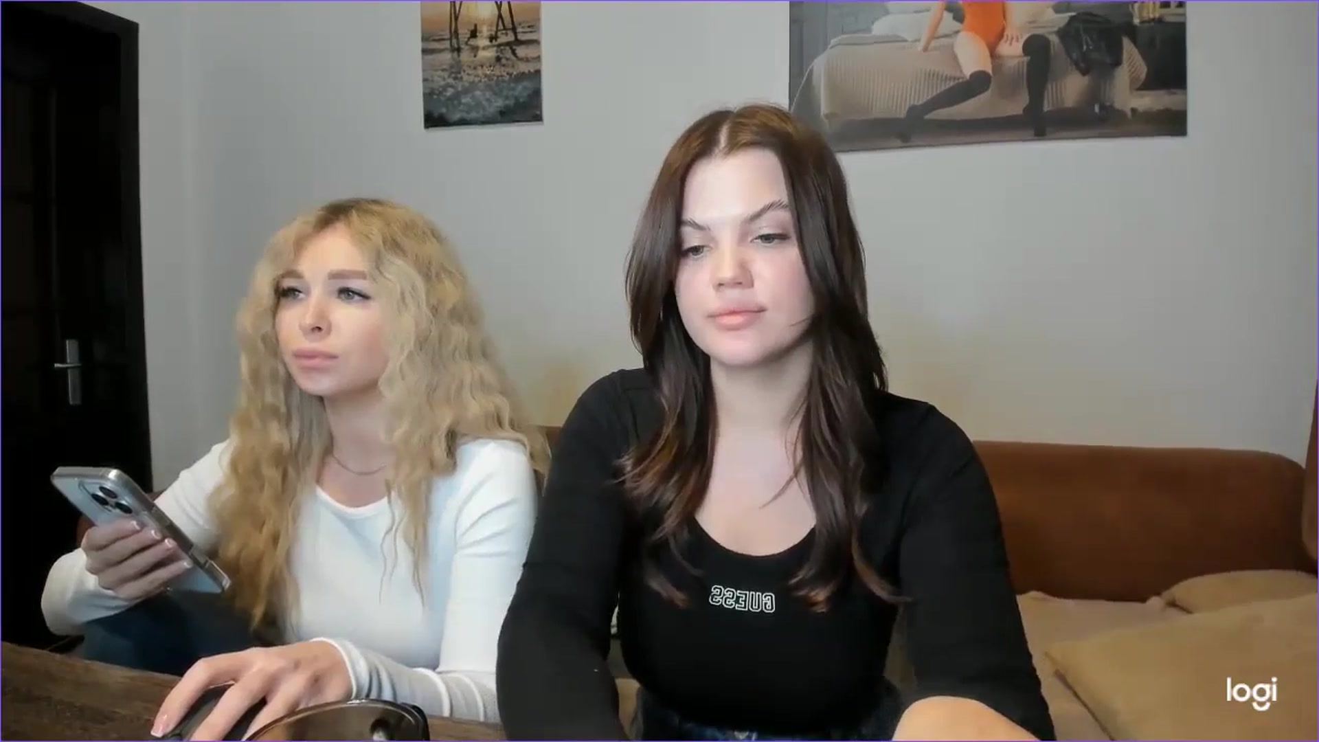 Gallery image thumbnail from StefaniNell's myfreecams stream on, 12/27/2024, 13:20 image 12 of 20