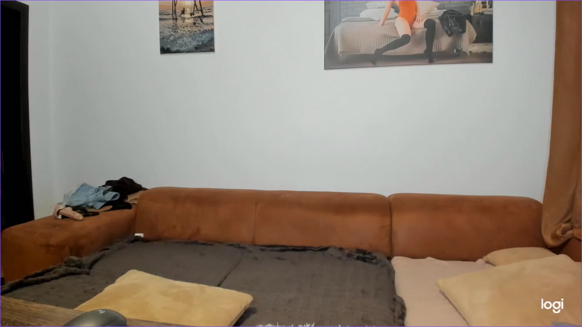 Gallery image thumbnail from StefaniNell's myfreecams stream on, 12/27/2024, 13:20 image 15 of 20