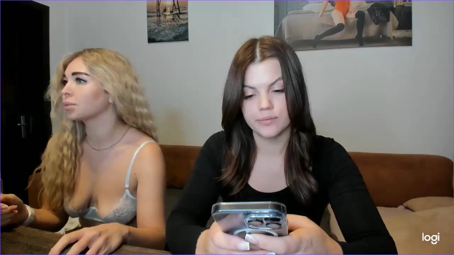 Gallery image thumbnail from StefaniNell's myfreecams stream on, 12/27/2024, 13:20 image 20 of 20