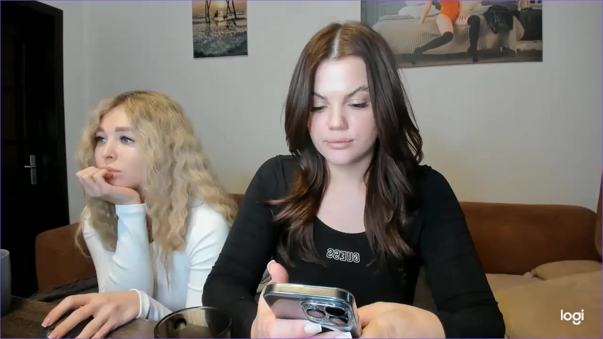 Gallery image thumbnail from StefaniNell's myfreecams stream on, 12/27/2024, 13:20 image 13 of 20