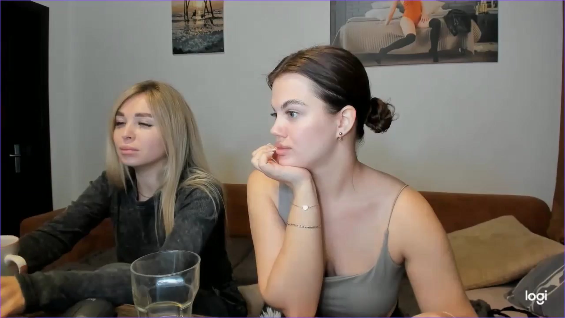 Gallery image thumbnail from StefaniNell's myfreecams stream on, 12/30/2024, 08:57 image 6 of 20