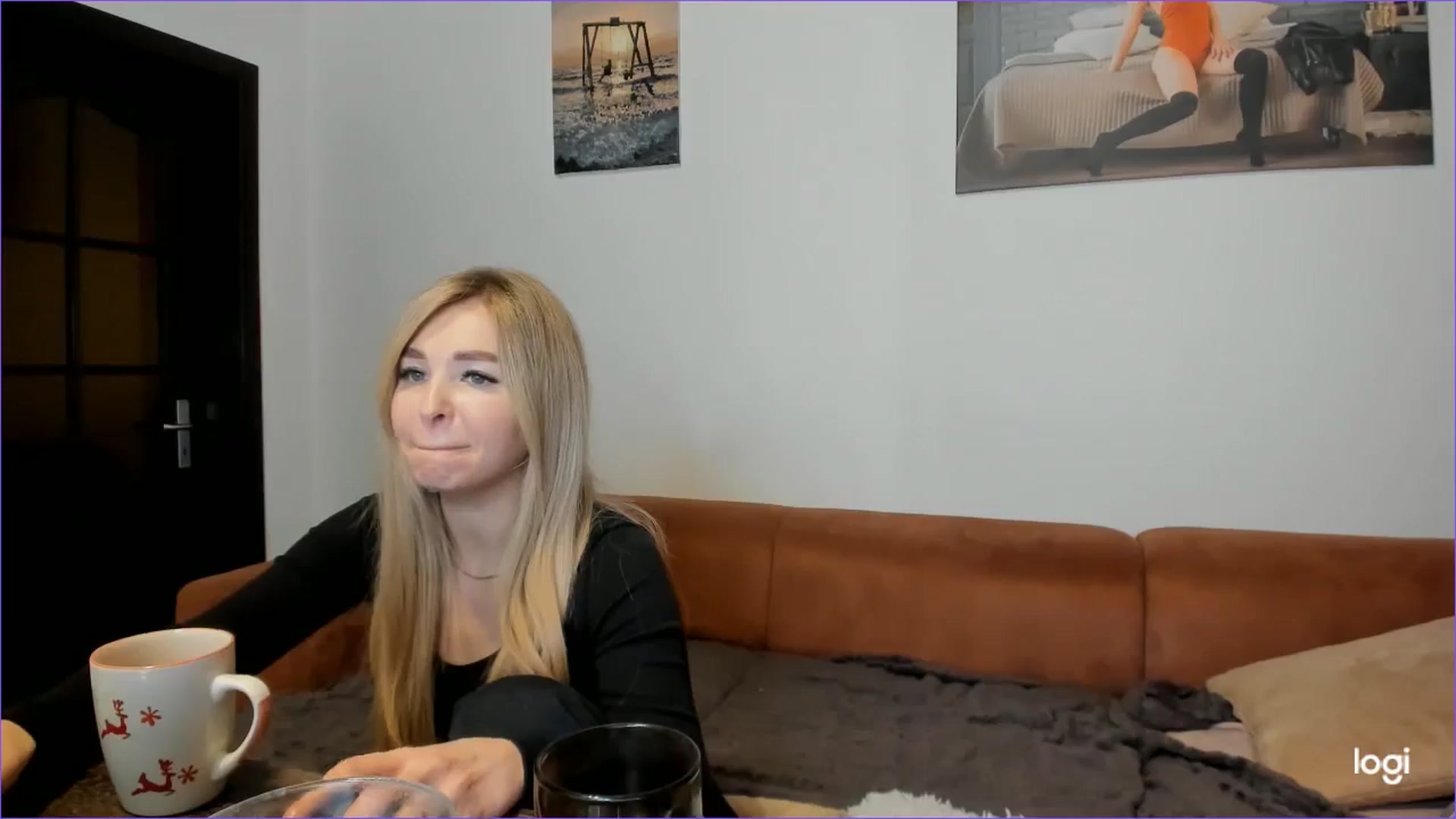 Gallery image thumbnail from StefaniNell's myfreecams stream on, 12/31/2024, 08:41 image 8 of 20