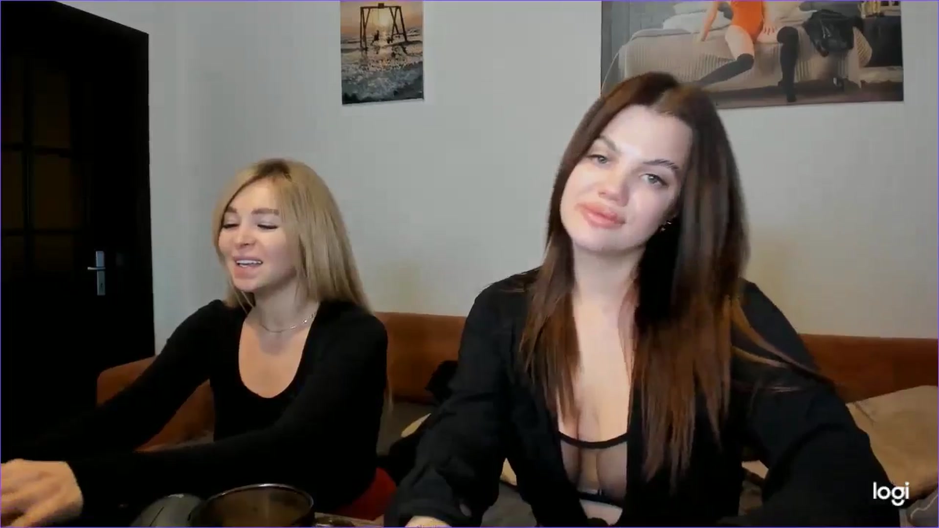 Gallery image thumbnail from StefaniNell's myfreecams stream on, 12/31/2024, 10:55 image 17 of 20