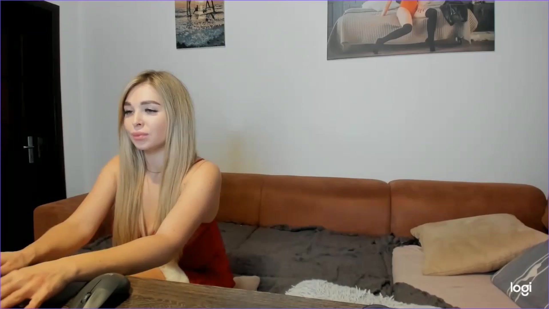 Gallery image thumbnail from StefaniNell's myfreecams stream on, 01/01/2025, 16:06 image 12 of 20