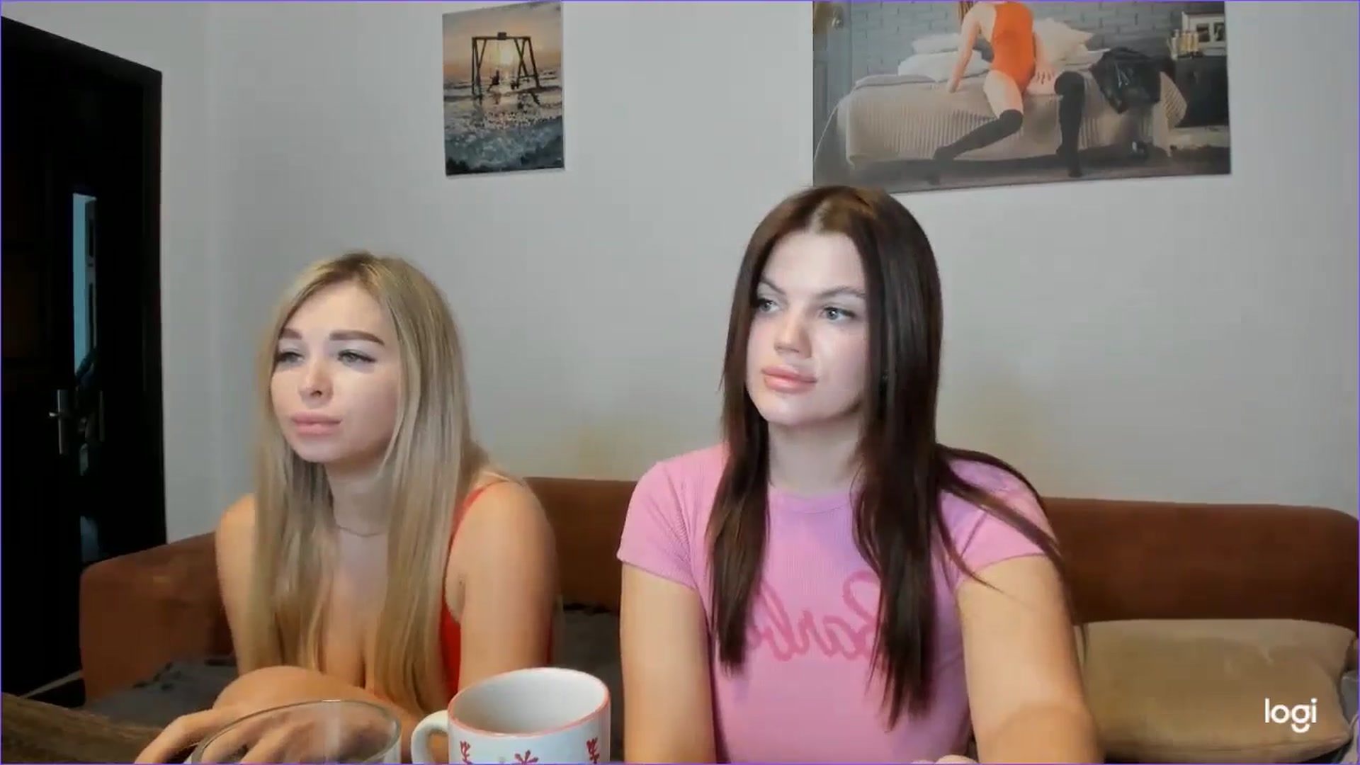 Gallery image thumbnail from StefaniNell's myfreecams stream on, 01/02/2025, 08:27 image 13 of 20