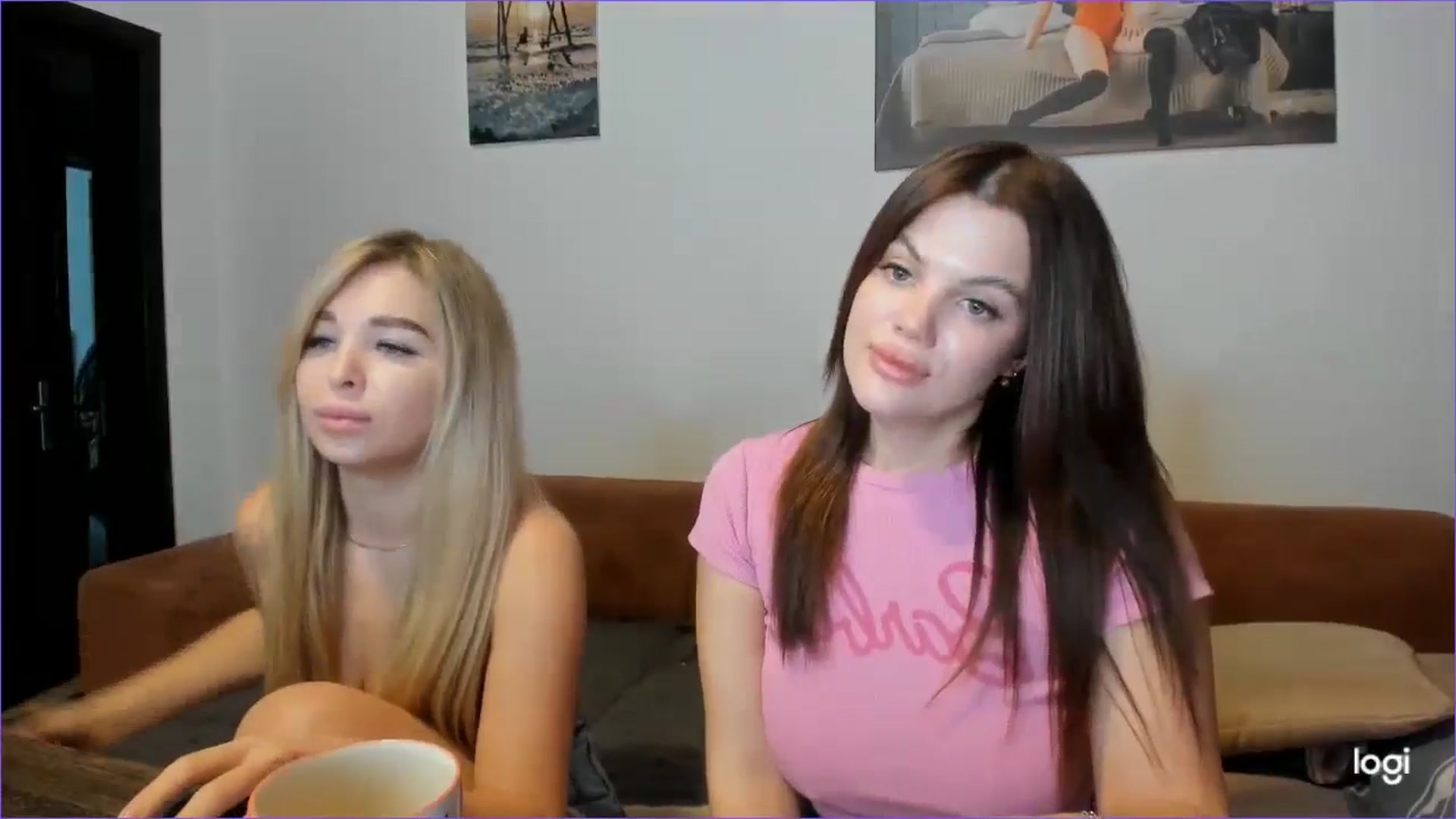 Gallery image thumbnail from StefaniNell's myfreecams stream on, 01/02/2025, 10:06 image 5 of 20