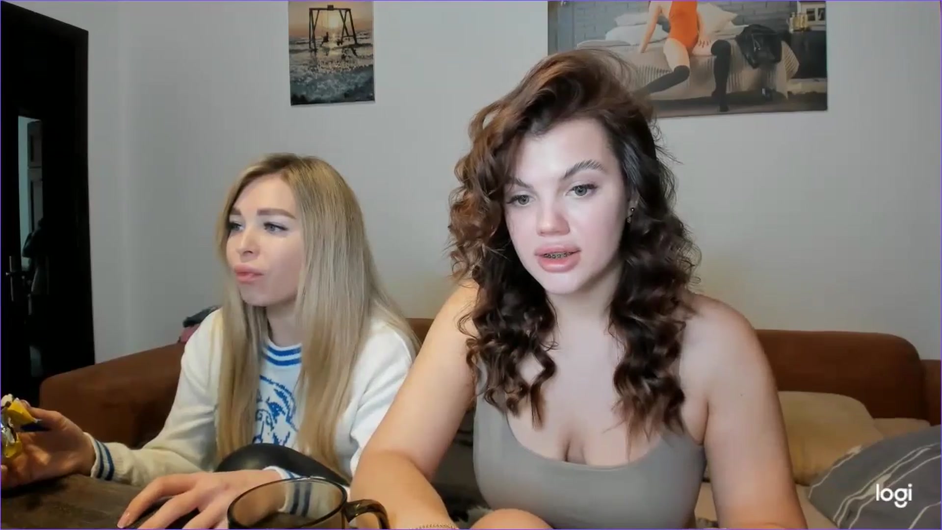 Gallery image thumbnail from StefaniNell's myfreecams stream on, 01/03/2025, 09:01 image 2 of 20