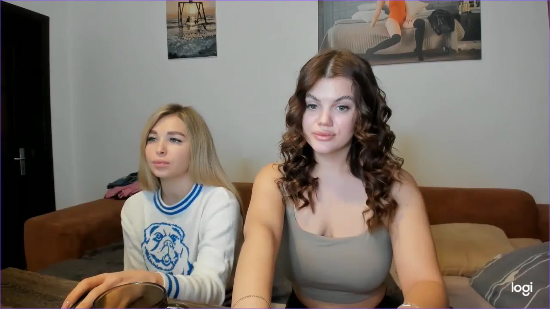 Gallery image thumbnail from StefaniNell's myfreecams stream on, 01/03/2025, 09:28 image 19 of 20