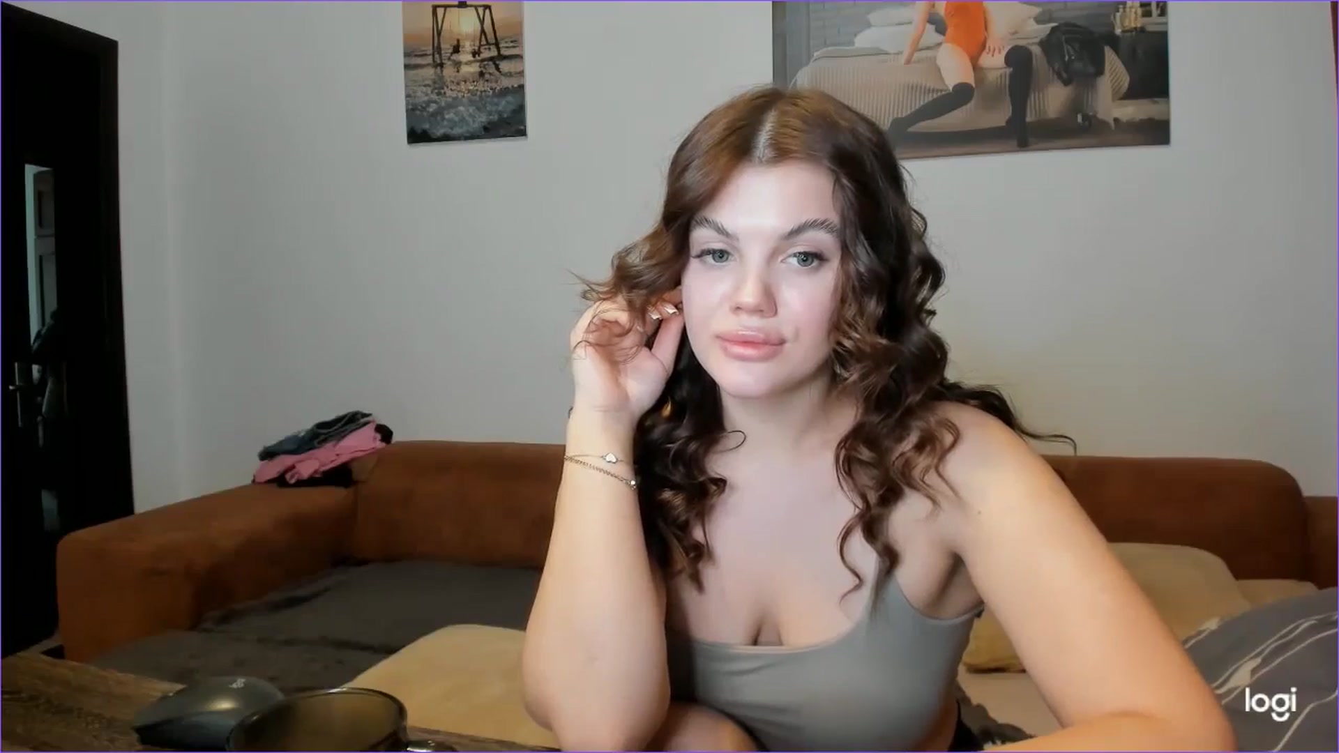 Gallery image thumbnail from StefaniNell's myfreecams stream on, 01/03/2025, 09:28 image 5 of 20