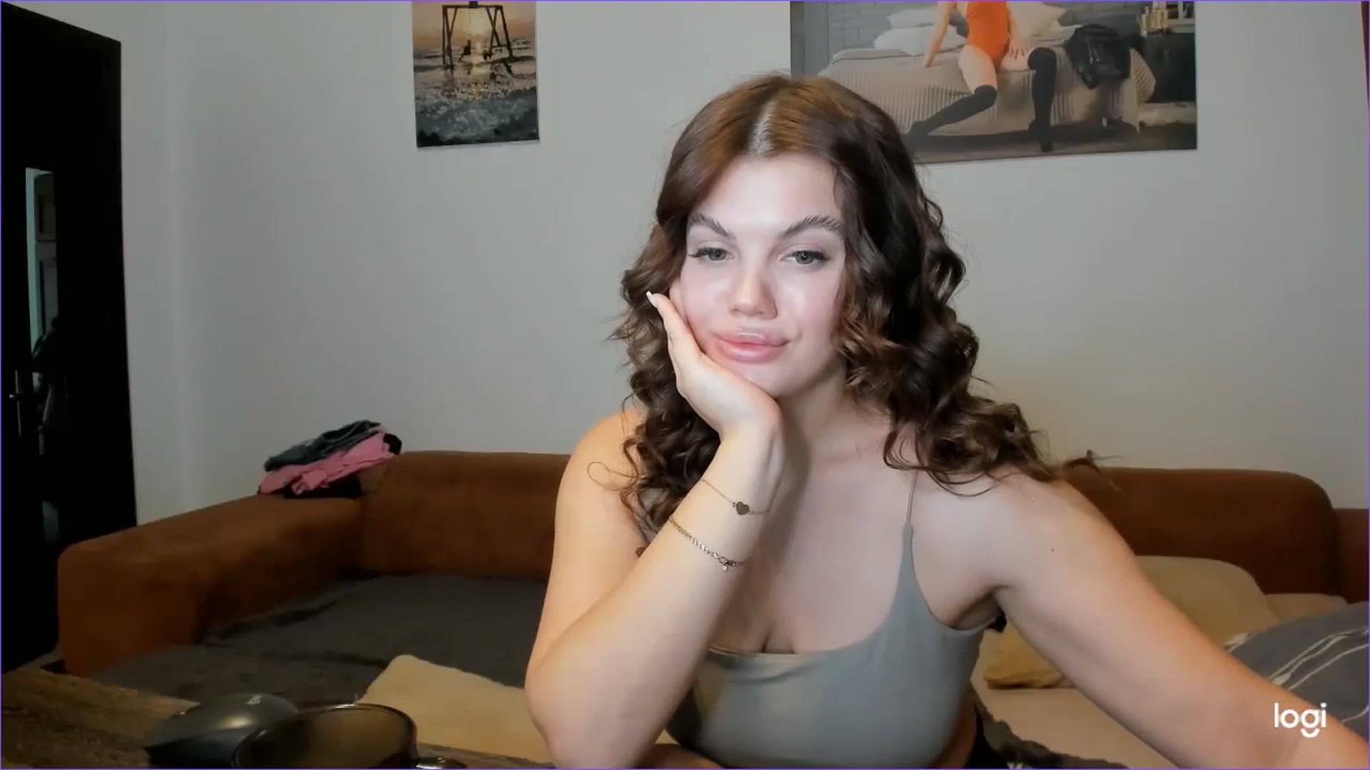 Gallery image thumbnail from StefaniNell's myfreecams stream on, 01/03/2025, 09:28 image 4 of 20