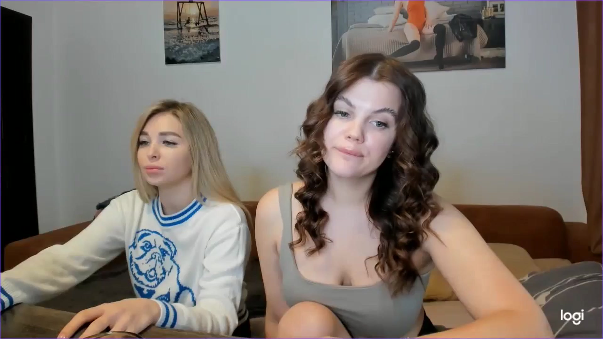 Gallery image thumbnail from StefaniNell's myfreecams stream on, 01/03/2025, 10:38 image 1 of 20