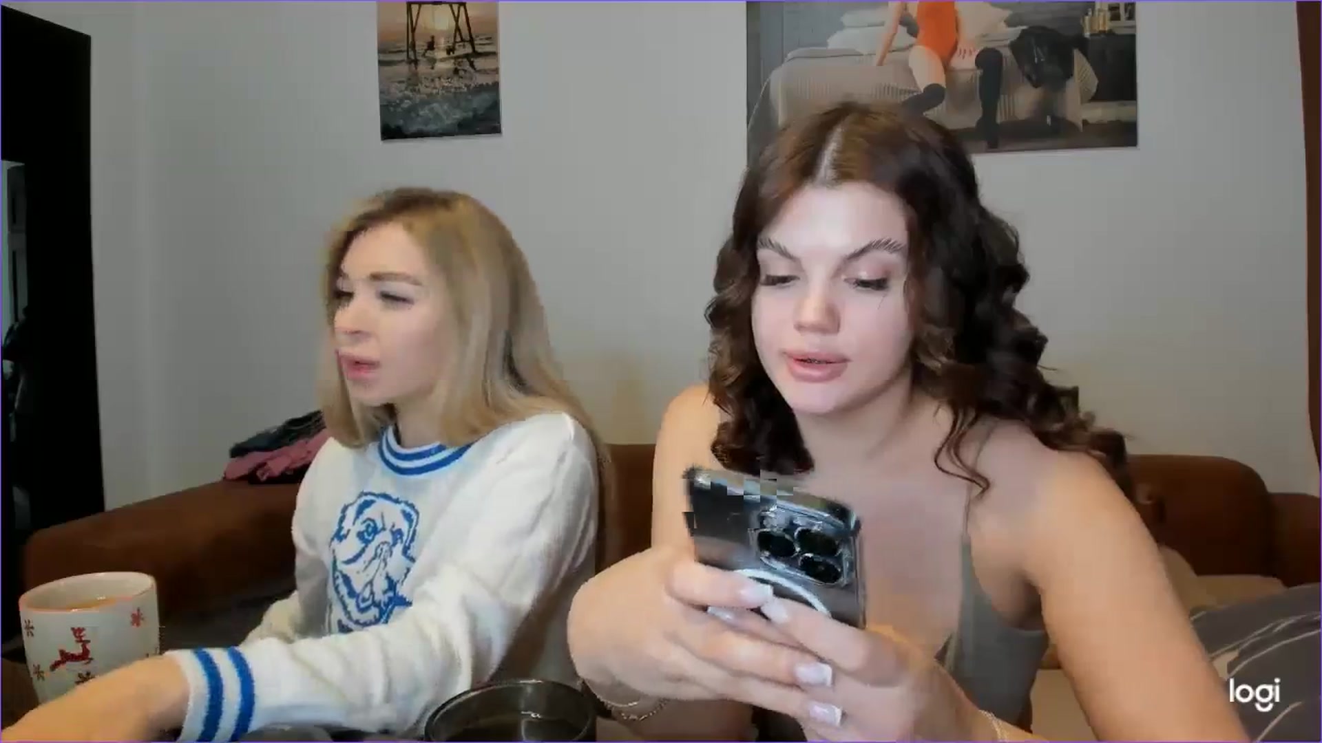 Gallery image thumbnail from StefaniNell's myfreecams stream on, 01/03/2025, 10:38 image 17 of 20
