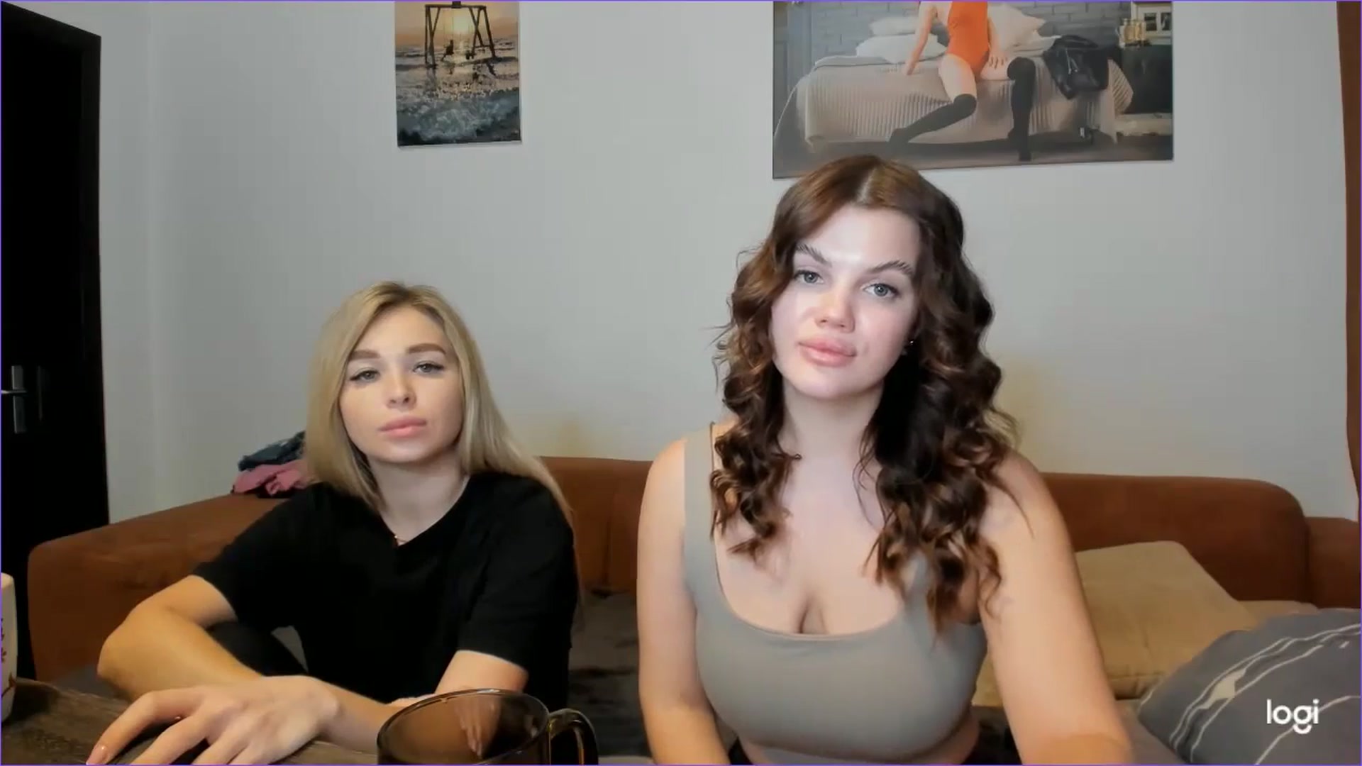 Gallery image thumbnail from StefaniNell's myfreecams stream on, 01/03/2025, 11:31 image 18 of 20