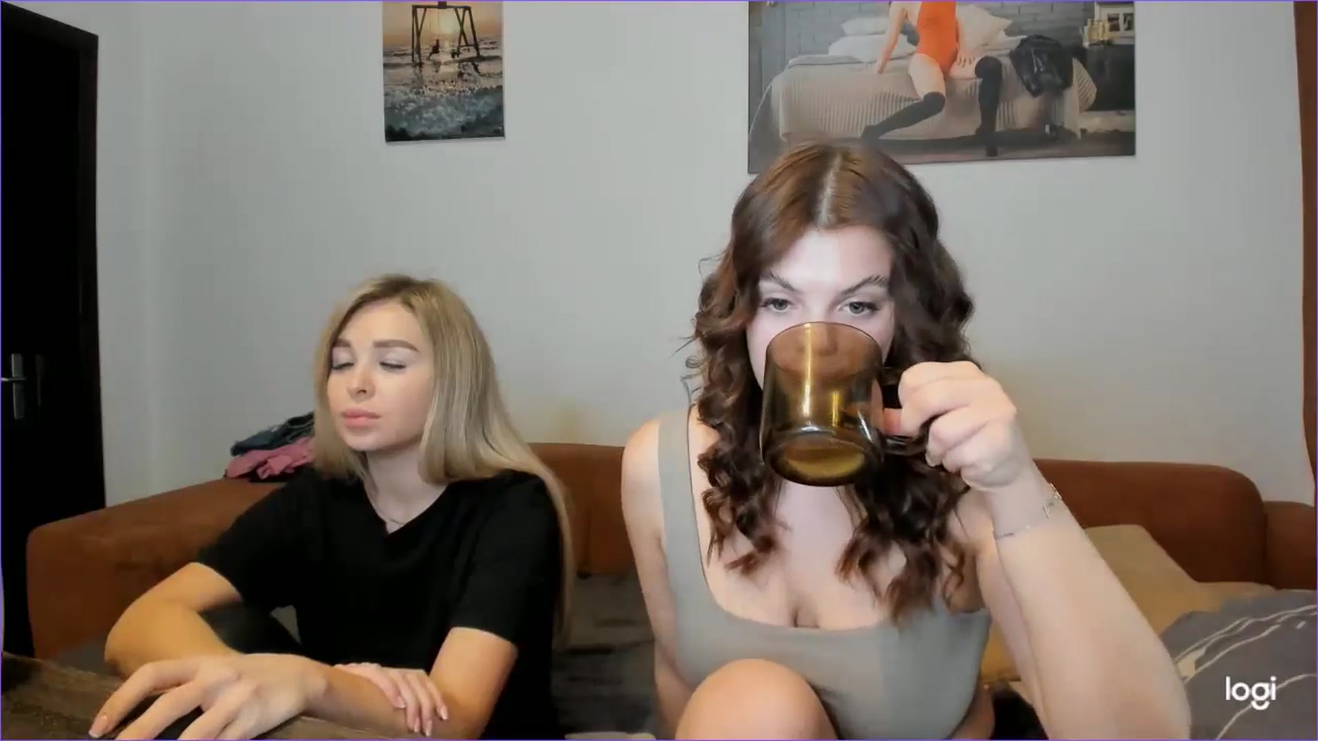 Gallery image thumbnail from StefaniNell's myfreecams stream on, 01/03/2025, 11:31 image 19 of 20