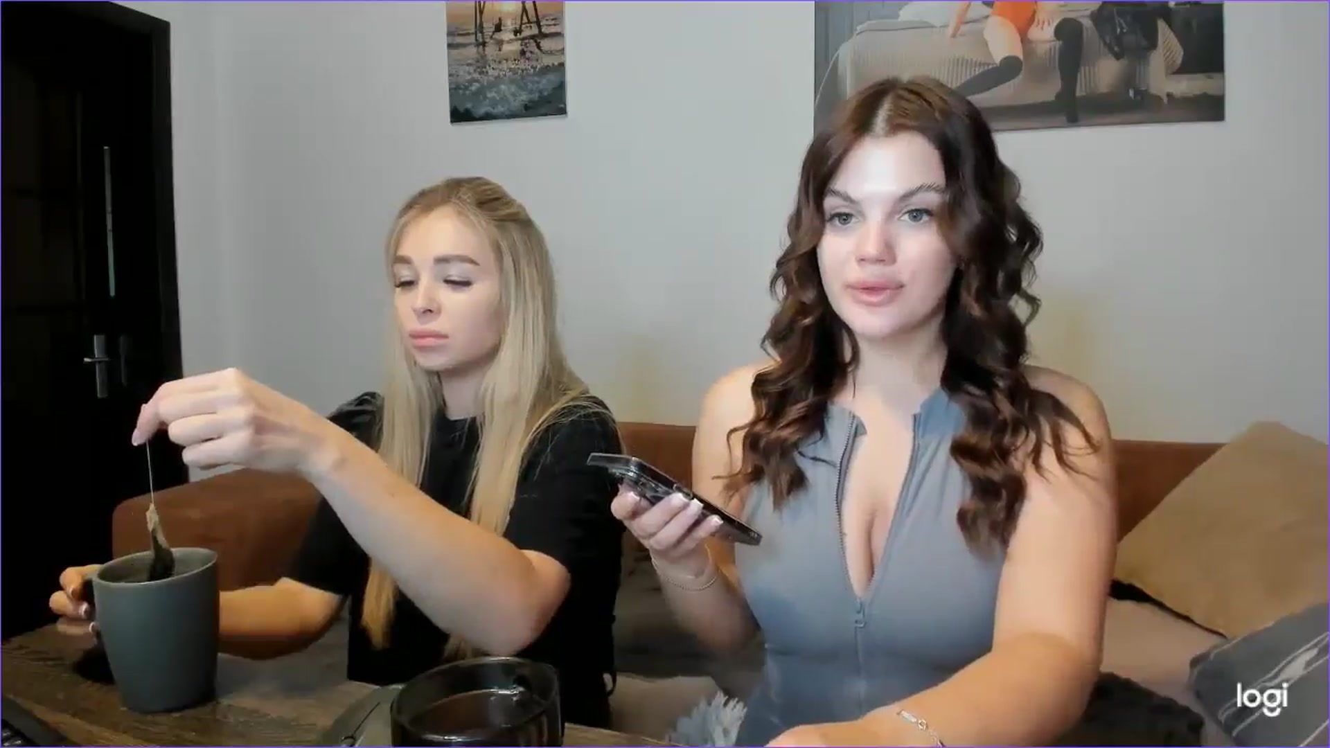 Gallery image thumbnail from StefaniNell's myfreecams stream on, 01/04/2025, 11:49 image 3 of 20