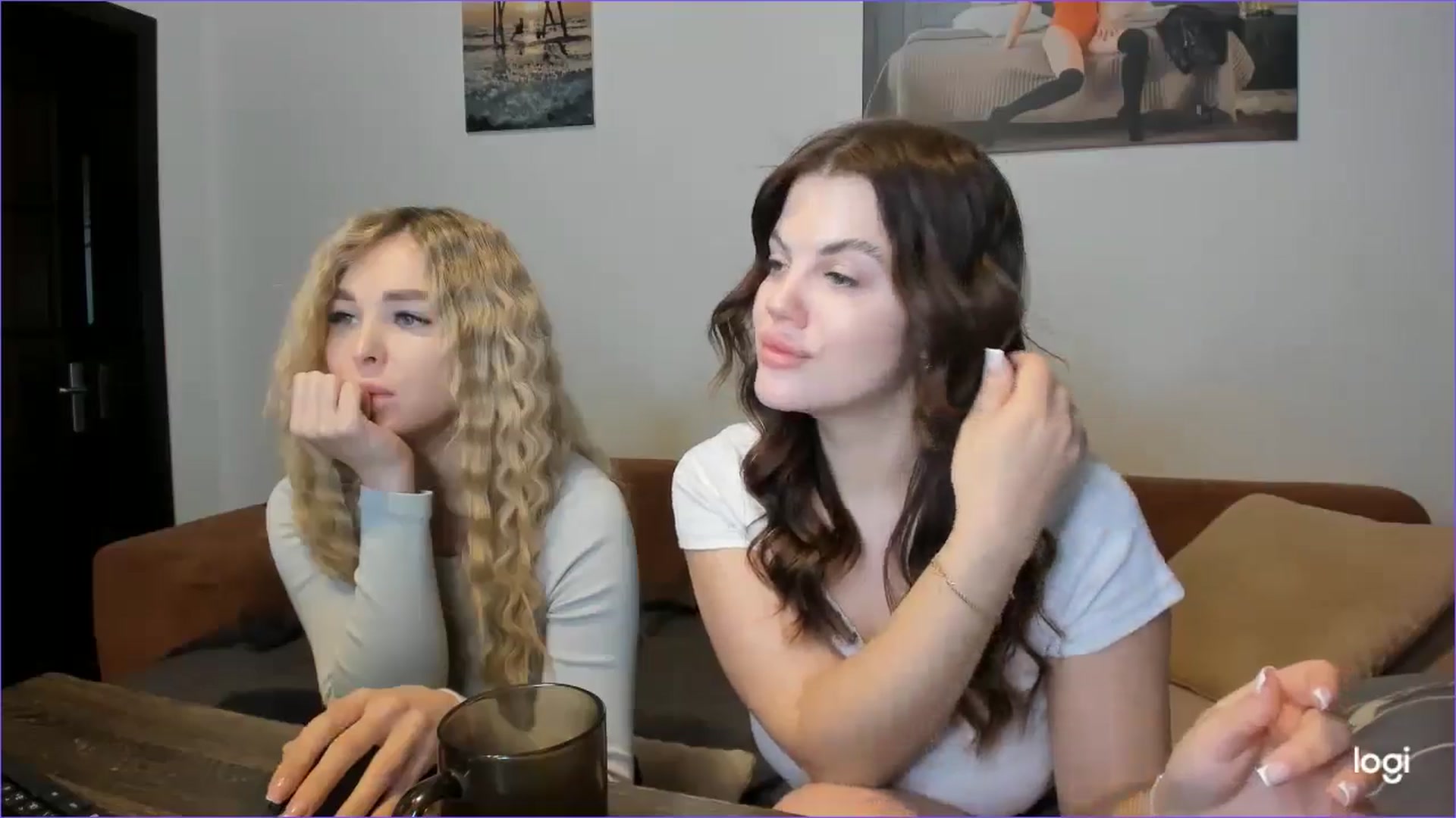 Gallery image thumbnail from StefaniNell's myfreecams stream on, 01/05/2025, 10:23 image 19 of 20