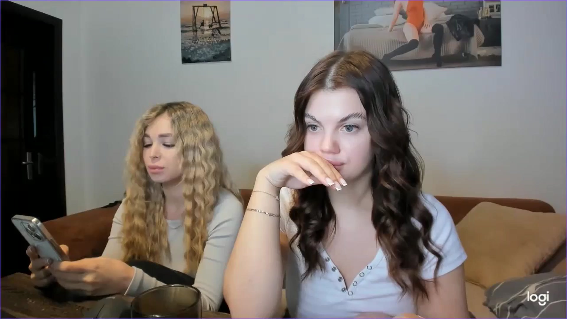 Gallery image thumbnail from StefaniNell's myfreecams stream on, 01/05/2025, 10:23 image 6 of 20