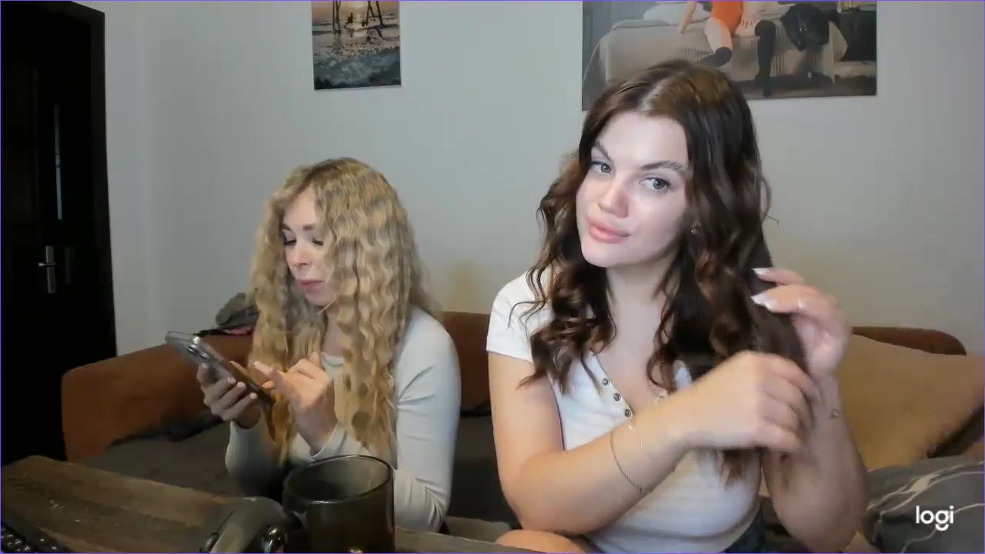Gallery image thumbnail from StefaniNell's myfreecams stream on, 01/05/2025, 10:23 image 13 of 20
