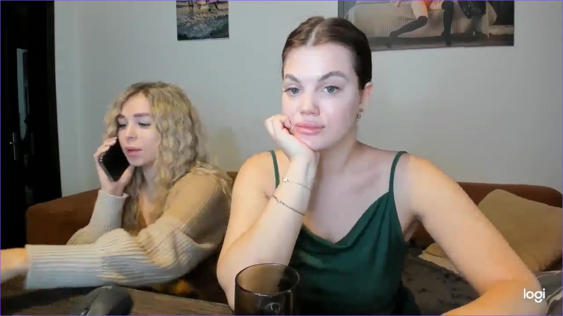 Gallery image thumbnail from StefaniNell's myfreecams stream on, 01/07/2025, 09:14 image 3 of 20