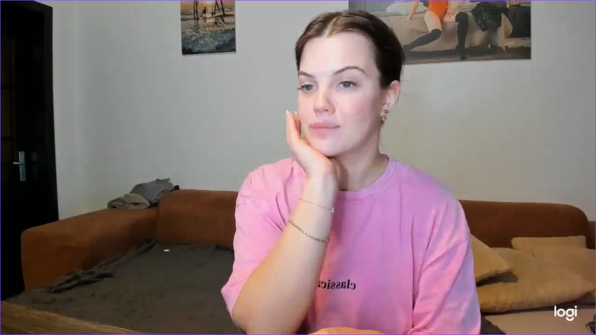 Gallery image thumbnail from StefaniNell's myfreecams stream on, 01/08/2025, 10:36 image 10 of 20