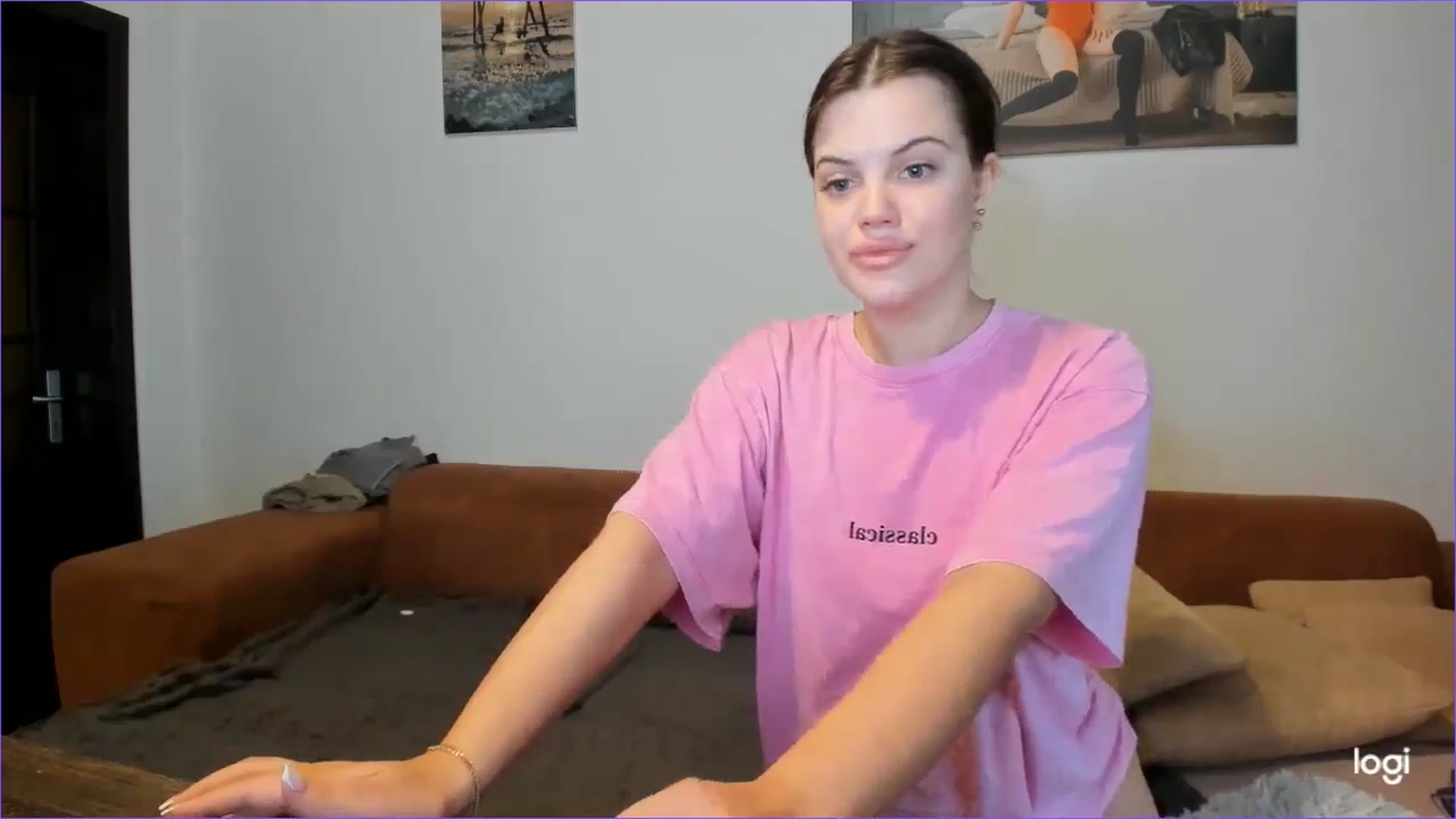 Gallery image thumbnail from StefaniNell's myfreecams stream on, 01/08/2025, 10:36 image 18 of 20