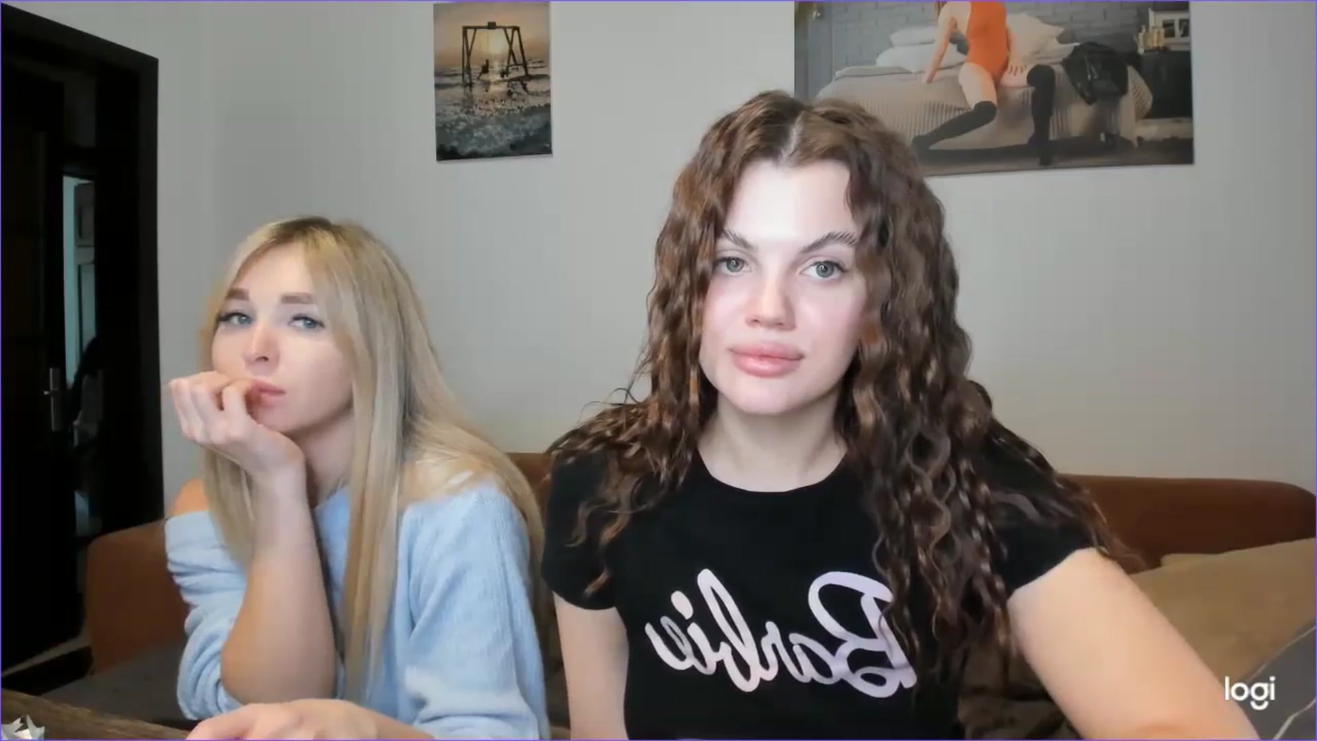 Gallery image thumbnail from StefaniNell's myfreecams stream on, 01/09/2025, 11:37 image 3 of 20