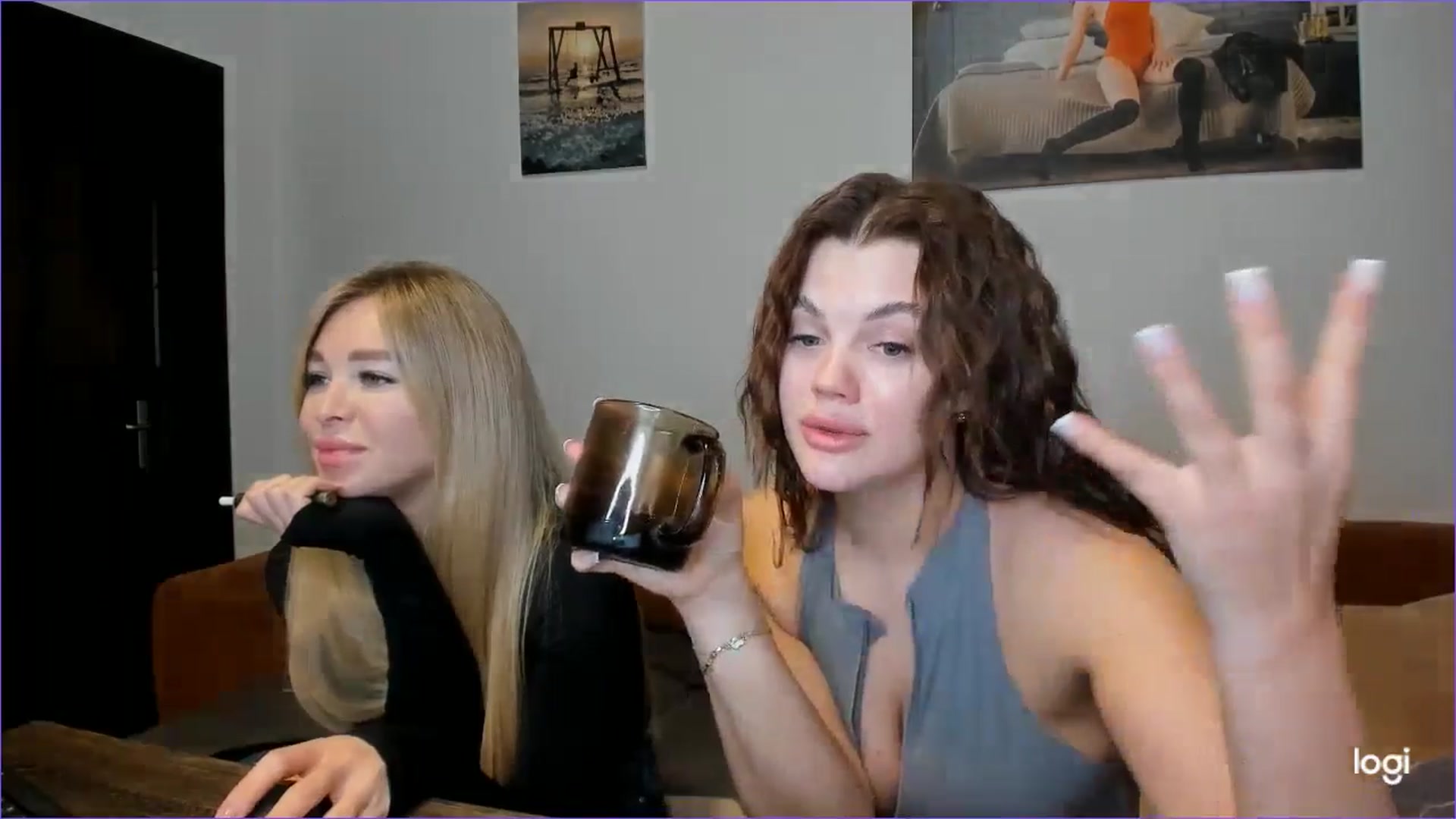 Gallery image thumbnail from StefaniNell's myfreecams stream on, 01/10/2025, 09:02 image 6 of 20