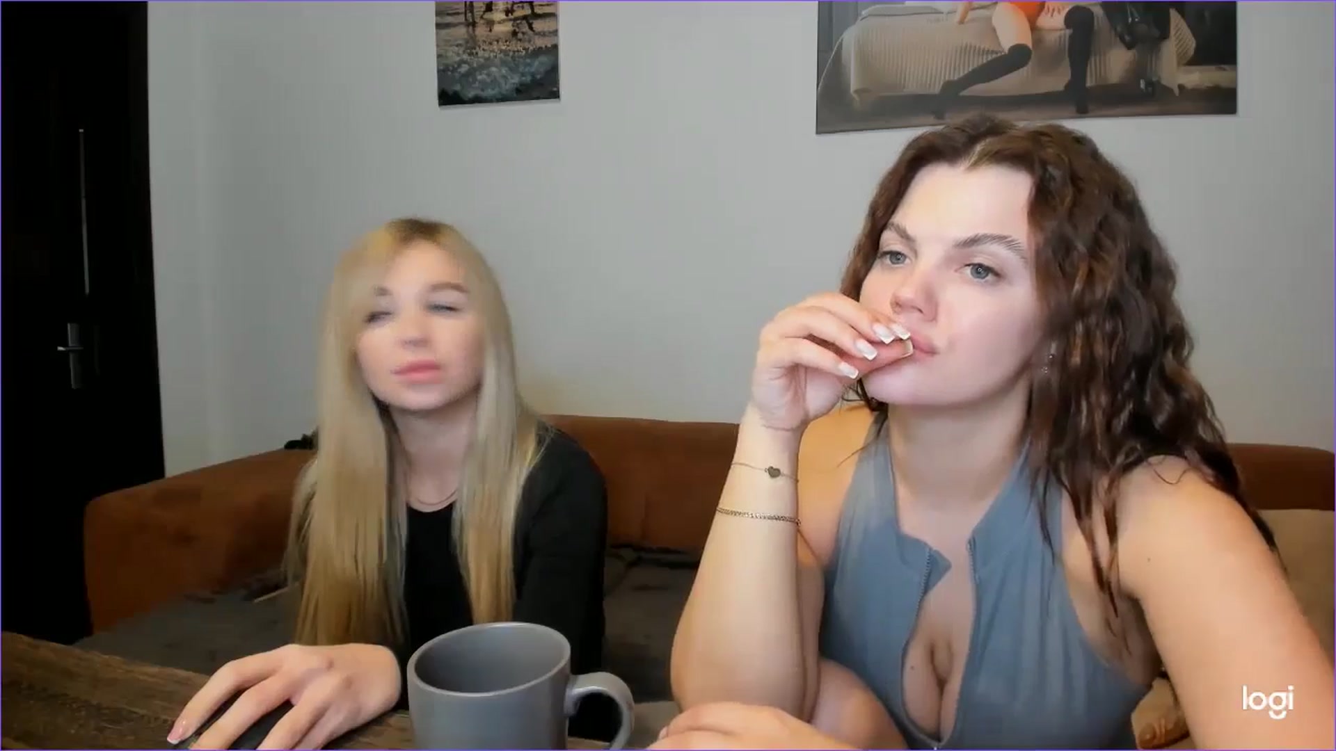 Gallery image thumbnail from StefaniNell's myfreecams stream on, 01/10/2025, 12:27 image 5 of 20