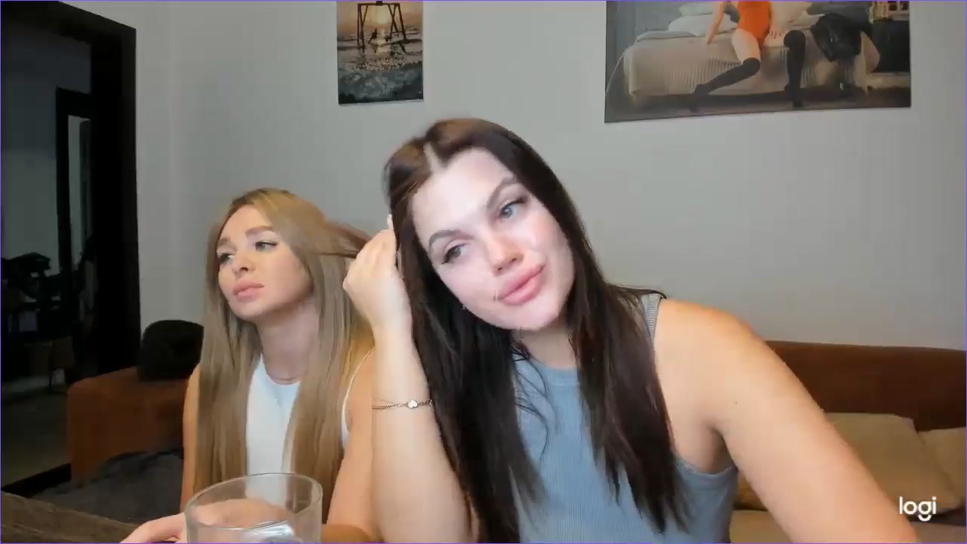 Gallery image thumbnail from StefaniNell's myfreecams stream on, 01/16/2025, 12:02 image 17 of 20
