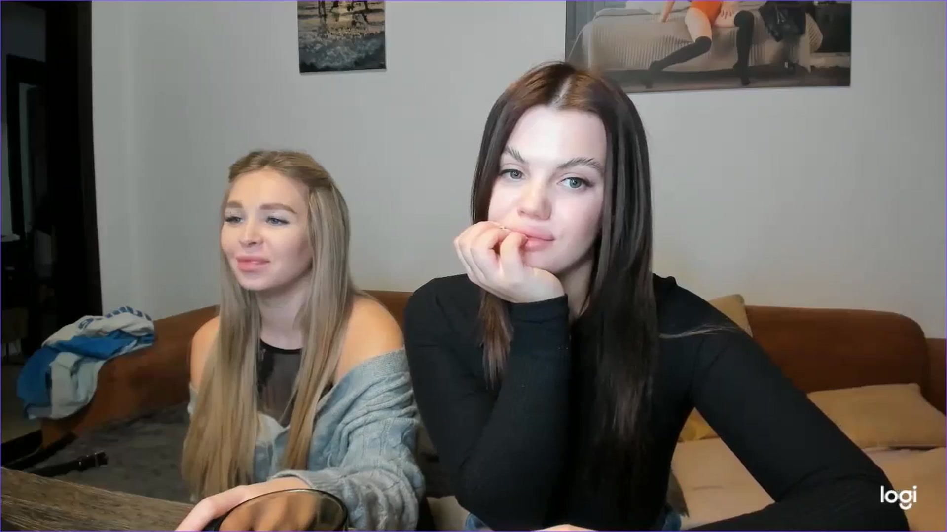 Gallery image thumbnail from StefaniNell's myfreecams stream on, 01/17/2025, 12:00 image 6 of 20