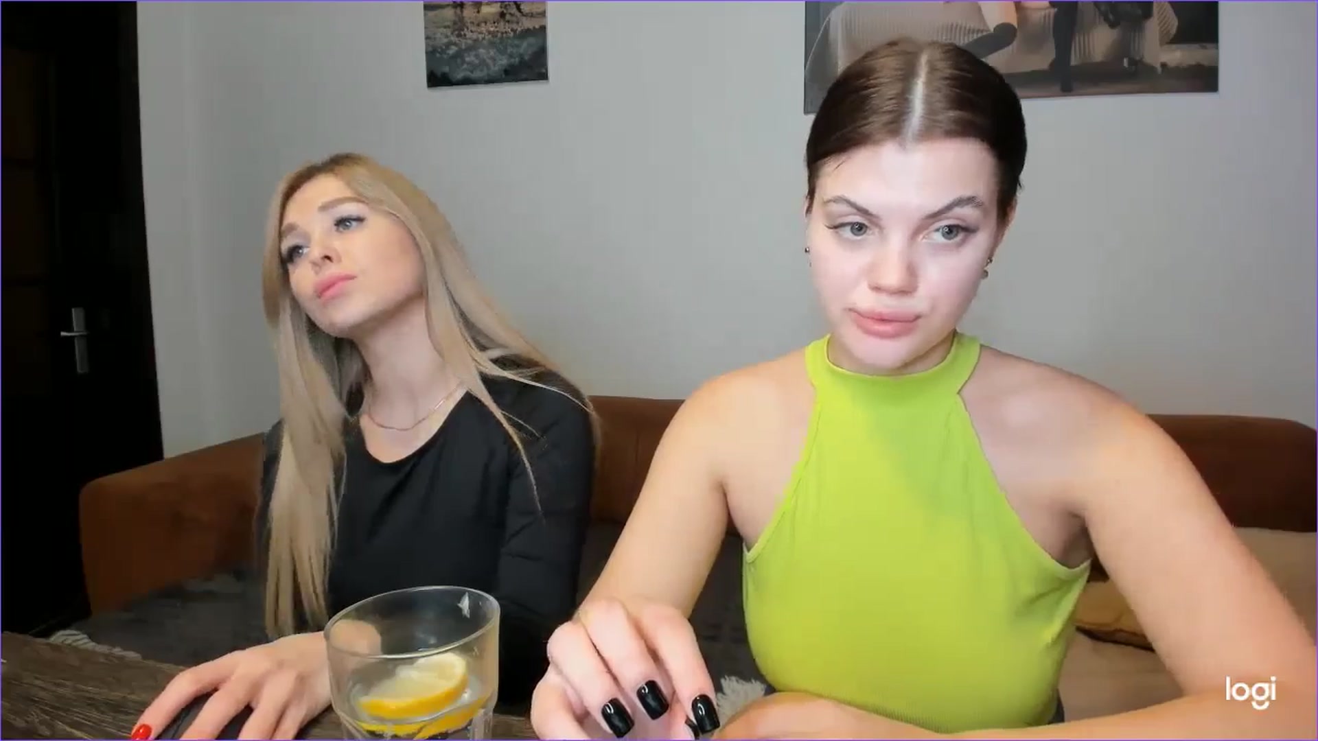 Gallery image thumbnail from StefaniNell's myfreecams stream on, 02/01/2025, 10:53 image 18 of 20