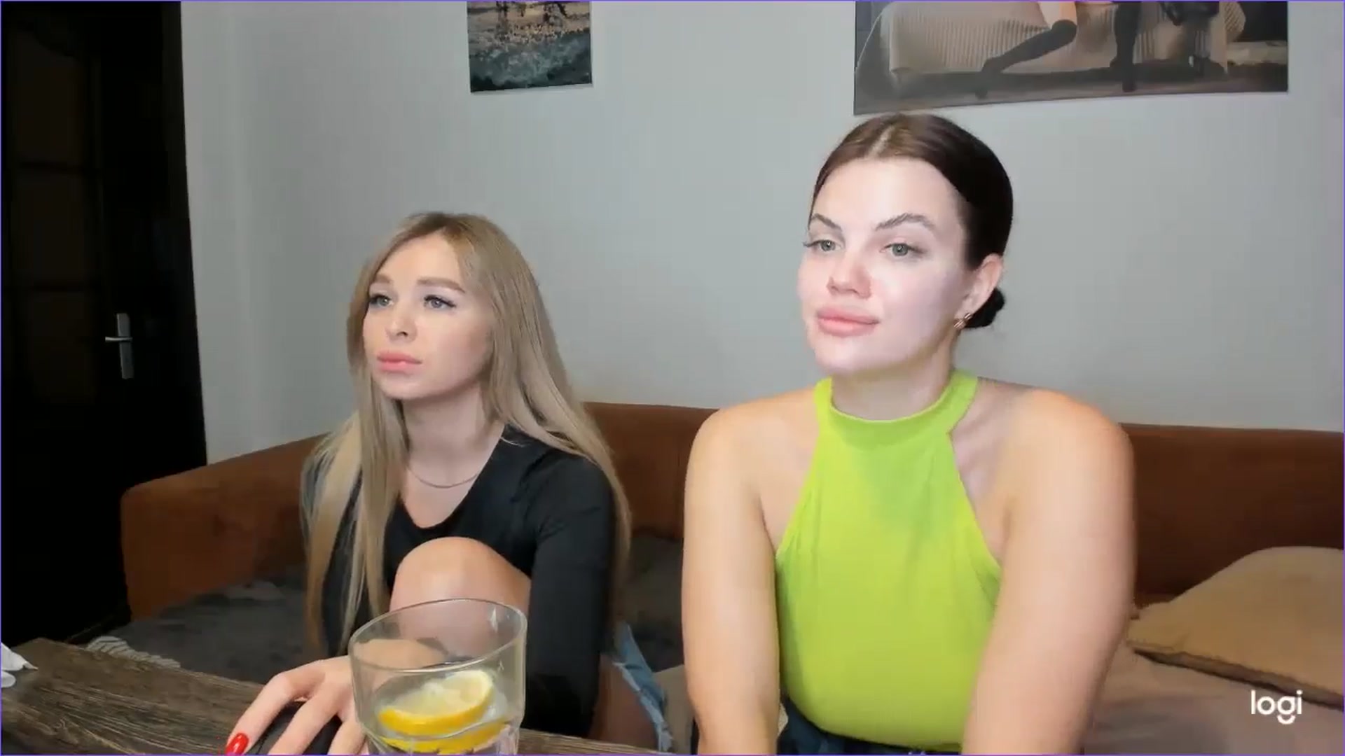 Gallery image thumbnail from StefaniNell's myfreecams stream on, 02/01/2025, 10:53 image 14 of 20