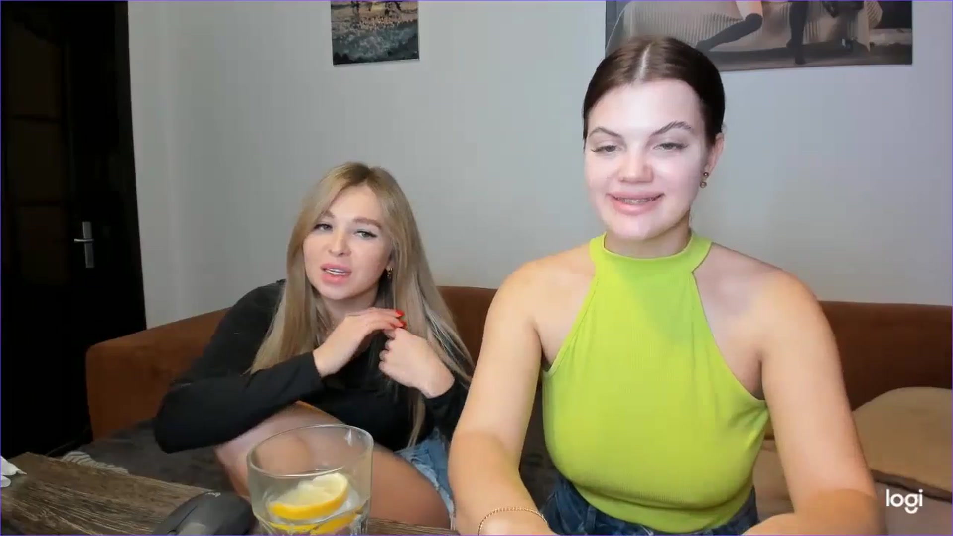 Gallery image thumbnail from StefaniNell's myfreecams stream on, 02/01/2025, 10:53 image 16 of 20