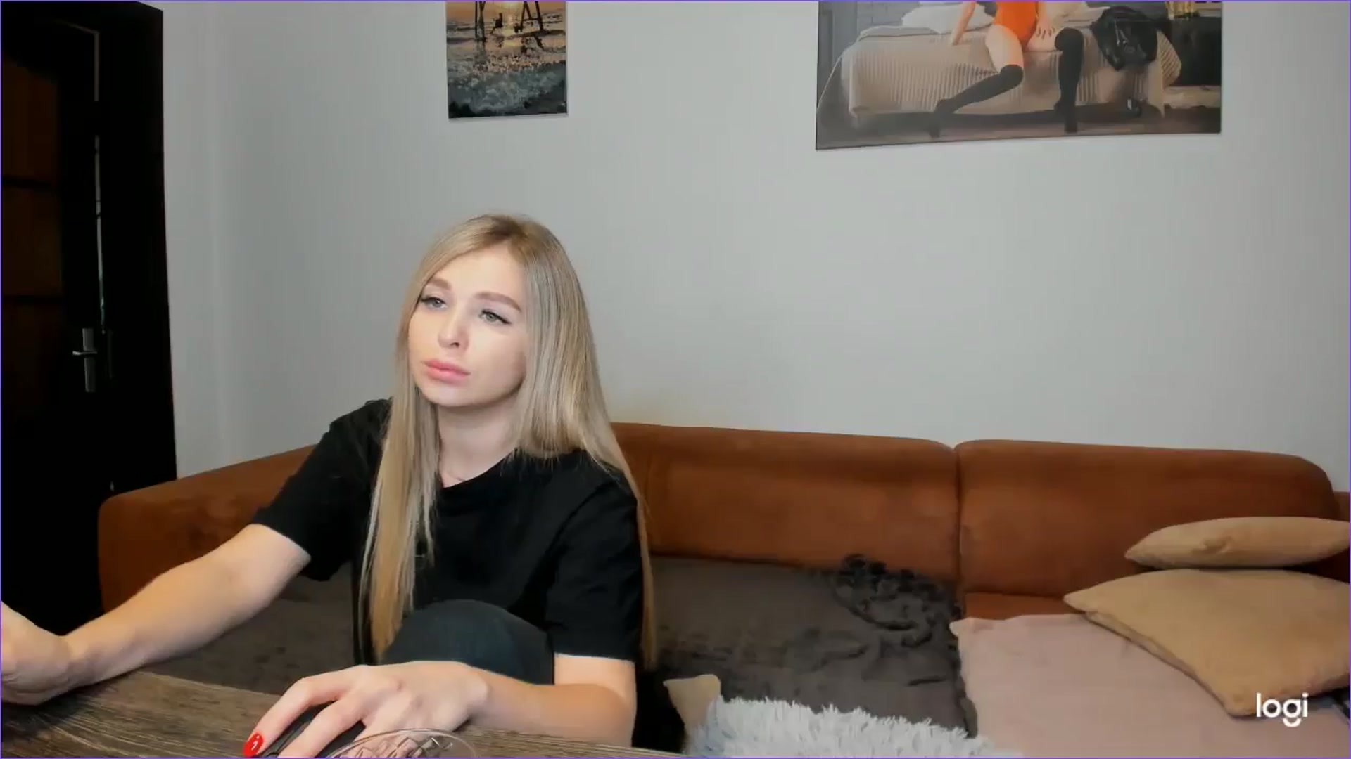 Gallery image thumbnail from StefaniNell's myfreecams stream on, 02/02/2025, 12:28 image 4 of 20