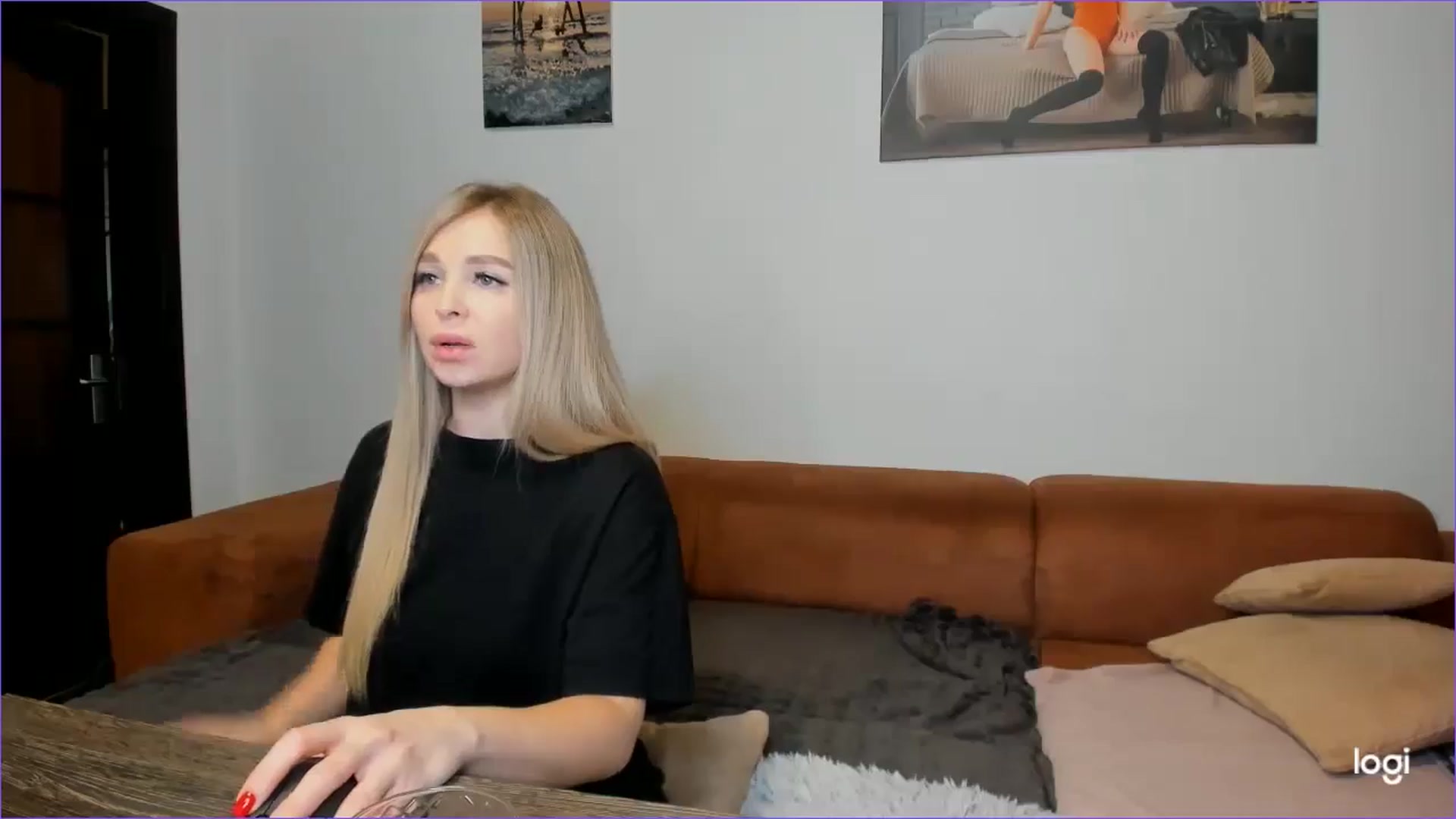Gallery image thumbnail from StefaniNell's myfreecams stream on, 02/02/2025, 12:28 image 8 of 20