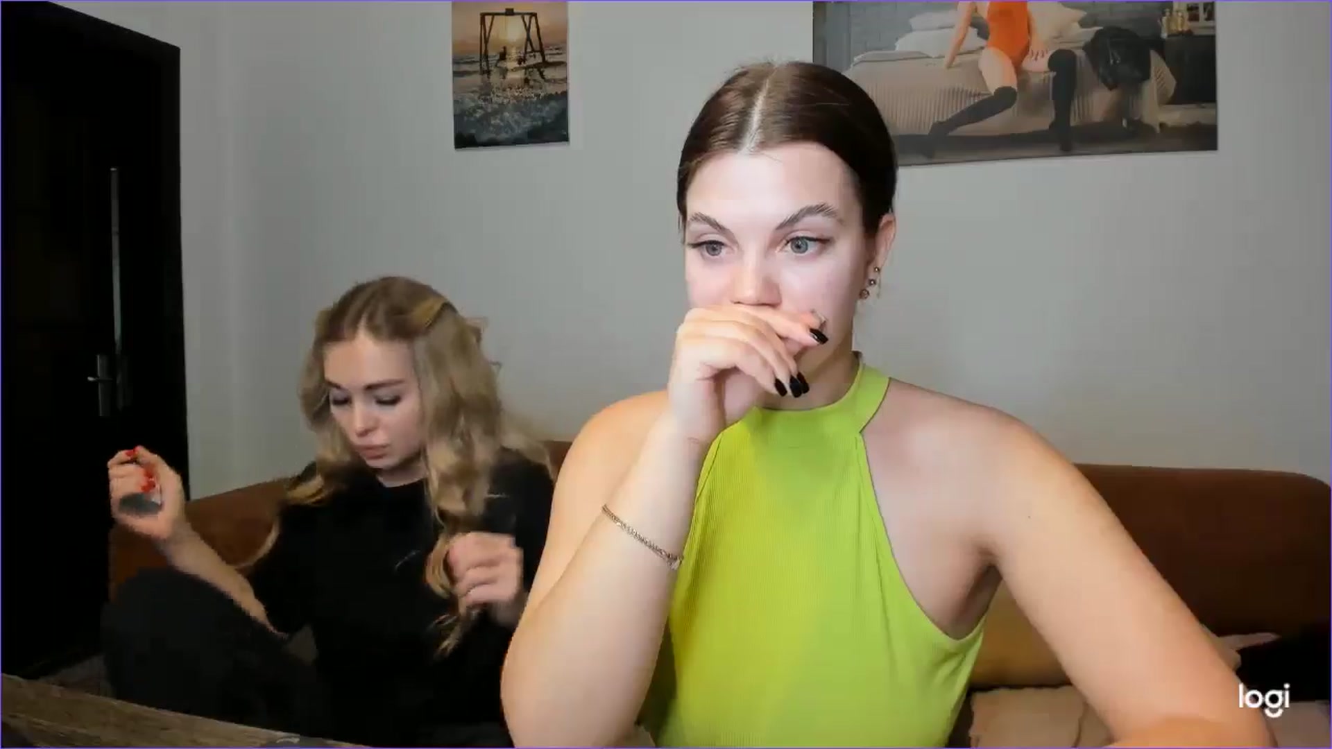 Gallery image thumbnail from StefaniNell's myfreecams stream on, 02/06/2025, 12:32 image 18 of 20