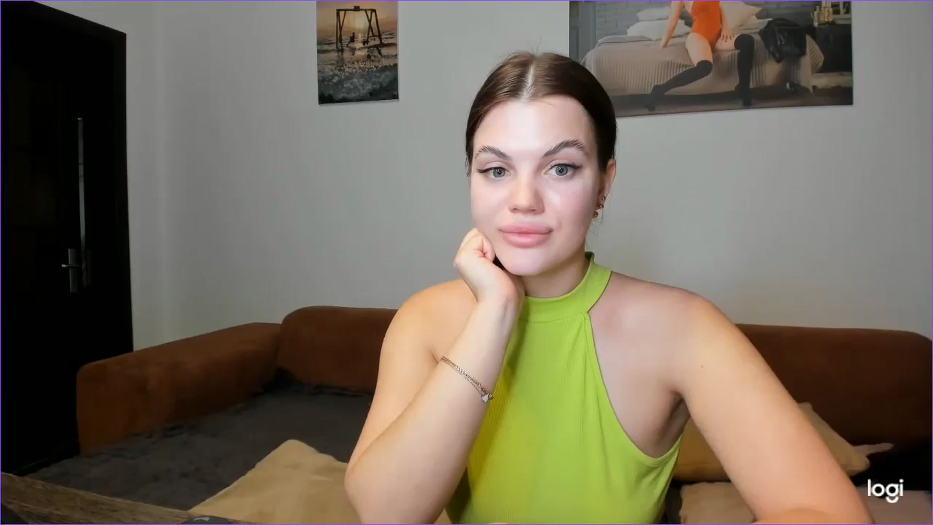 Gallery image thumbnail from StefaniNell's myfreecams stream on, 02/06/2025, 12:32 image 19 of 20