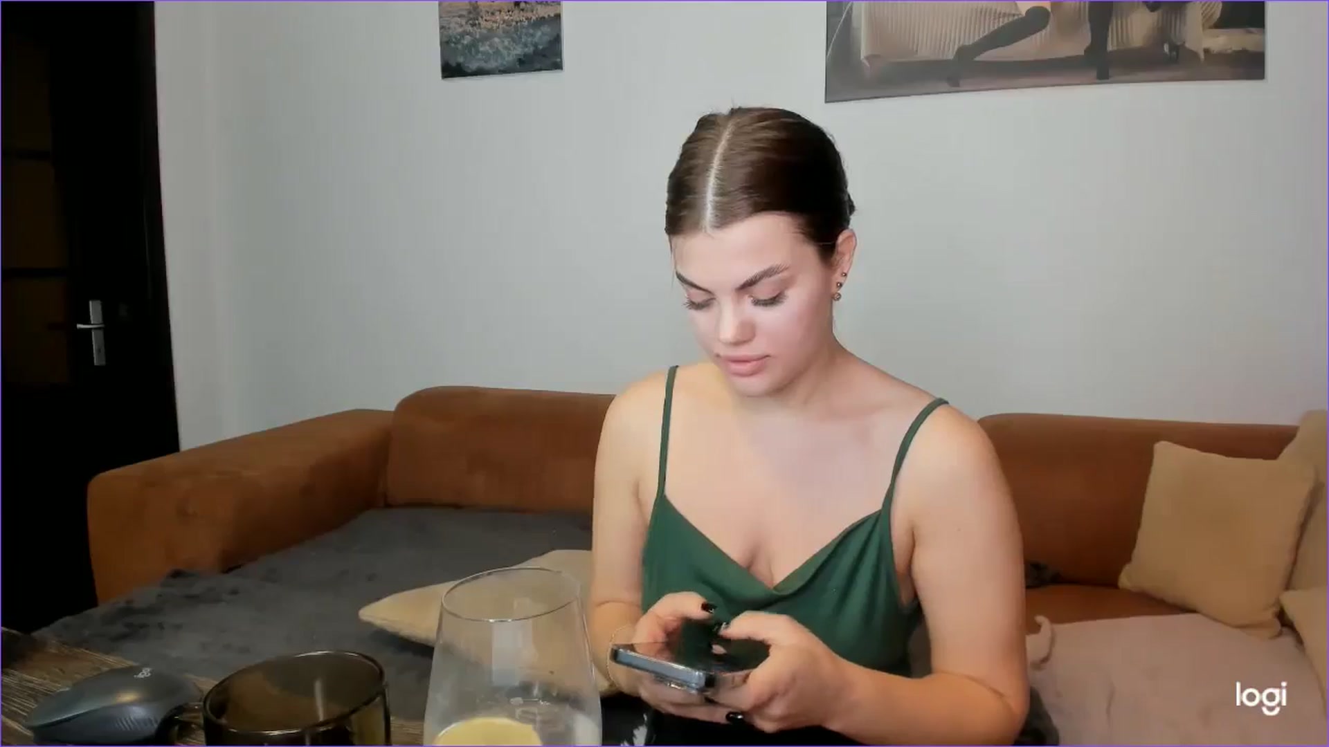 Gallery image thumbnail from StefaniNell's myfreecams stream on, 02/16/2025, 09:00 image 14 of 20
