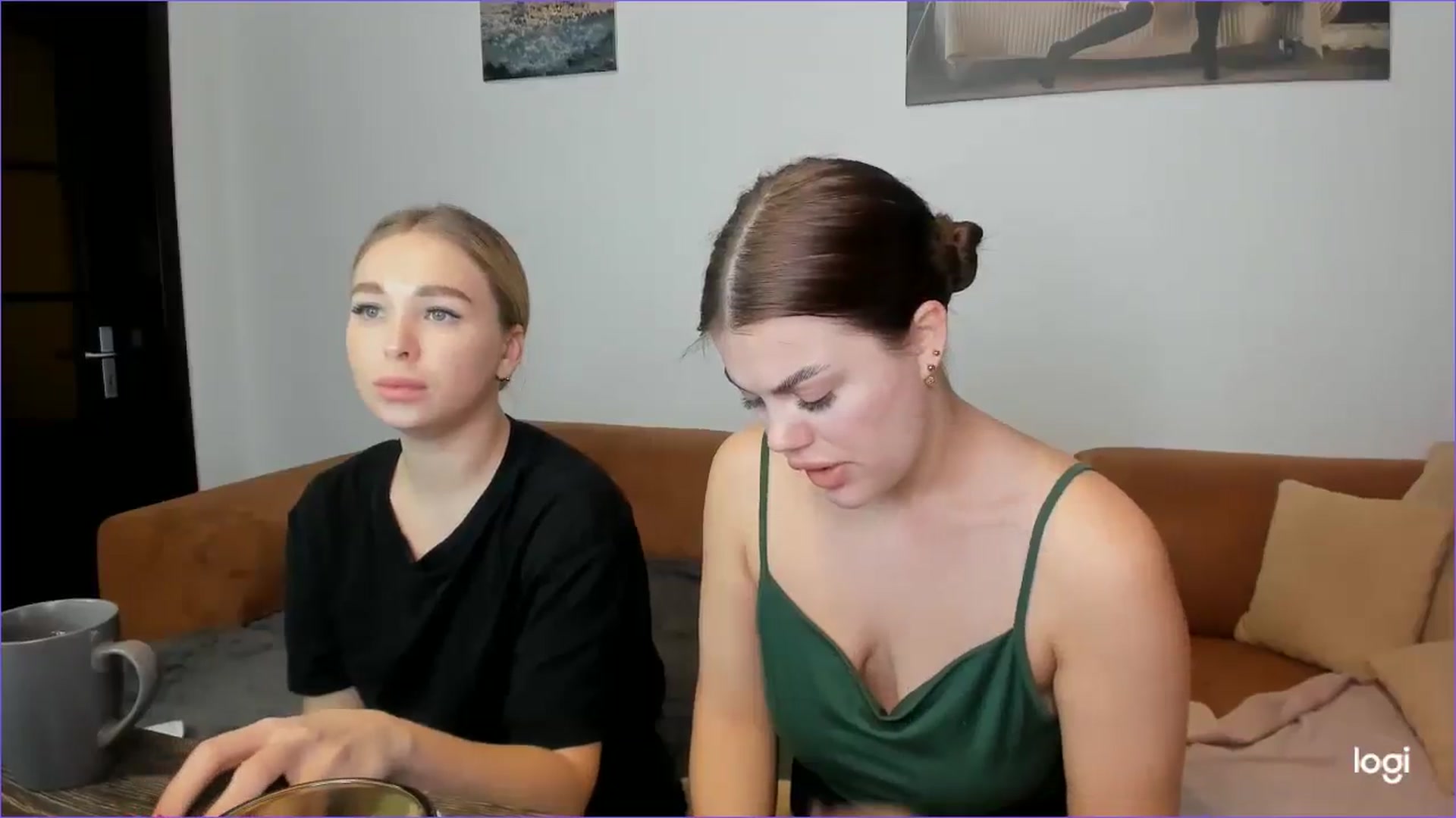 Gallery image thumbnail from StefaniNell's myfreecams stream on, 02/16/2025, 11:03 image 9 of 20