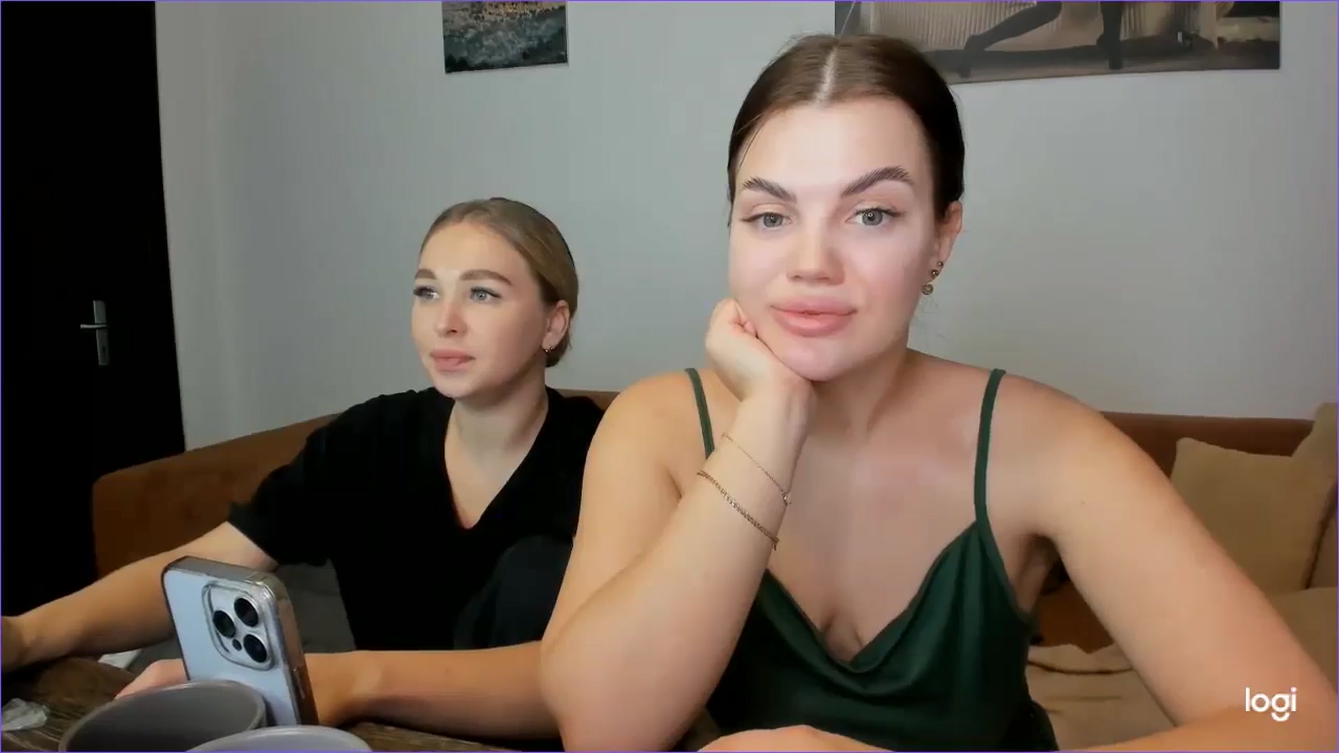 Gallery image thumbnail from StefaniNell's myfreecams stream on, 02/16/2025, 12:38 image 9 of 20