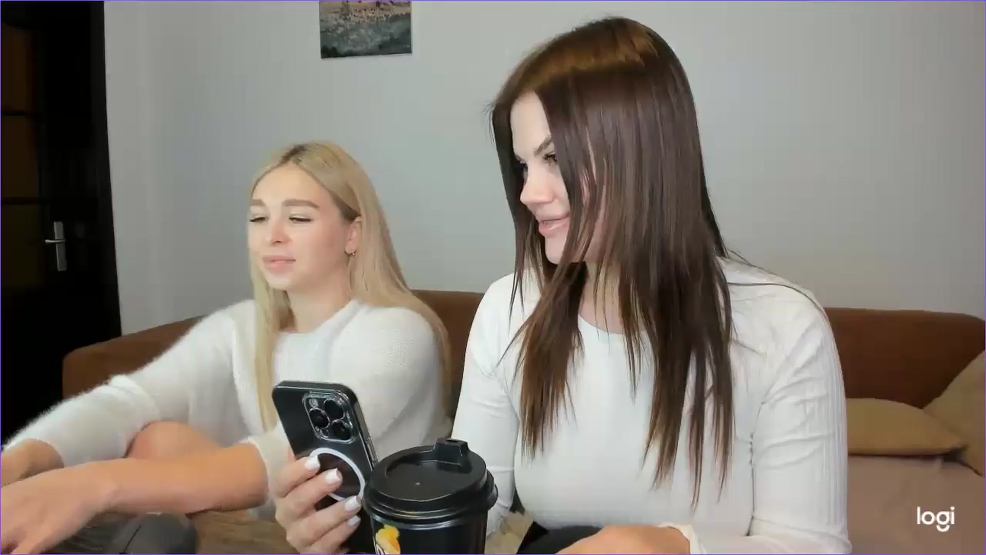 Gallery image thumbnail from StefaniNell's myfreecams stream on, 03/03/2025, 10:11 image 15 of 20