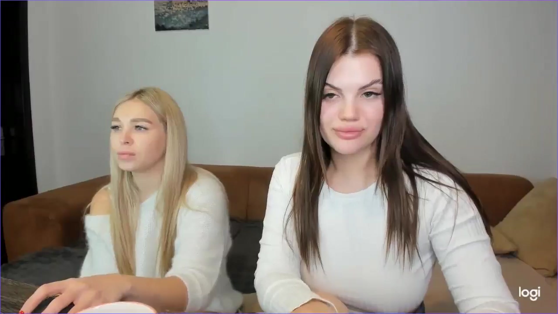 Gallery image thumbnail from StefaniNell's myfreecams stream on, 03/03/2025, 12:22 image 16 of 20